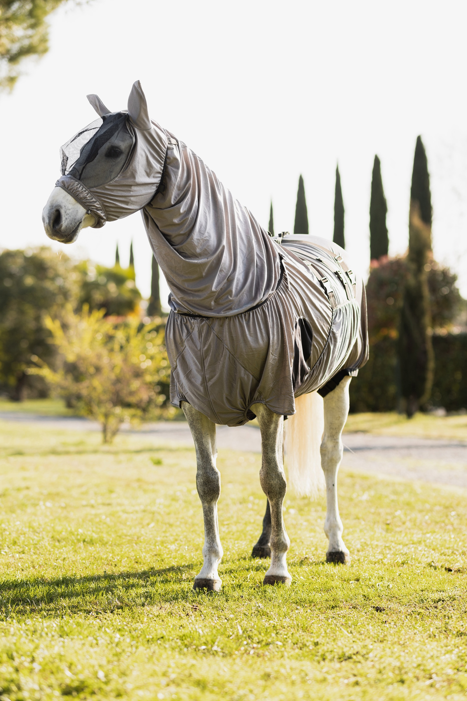 Horze Mountain Essence  UV Derka przeciwko owadom i na słońce Eczema