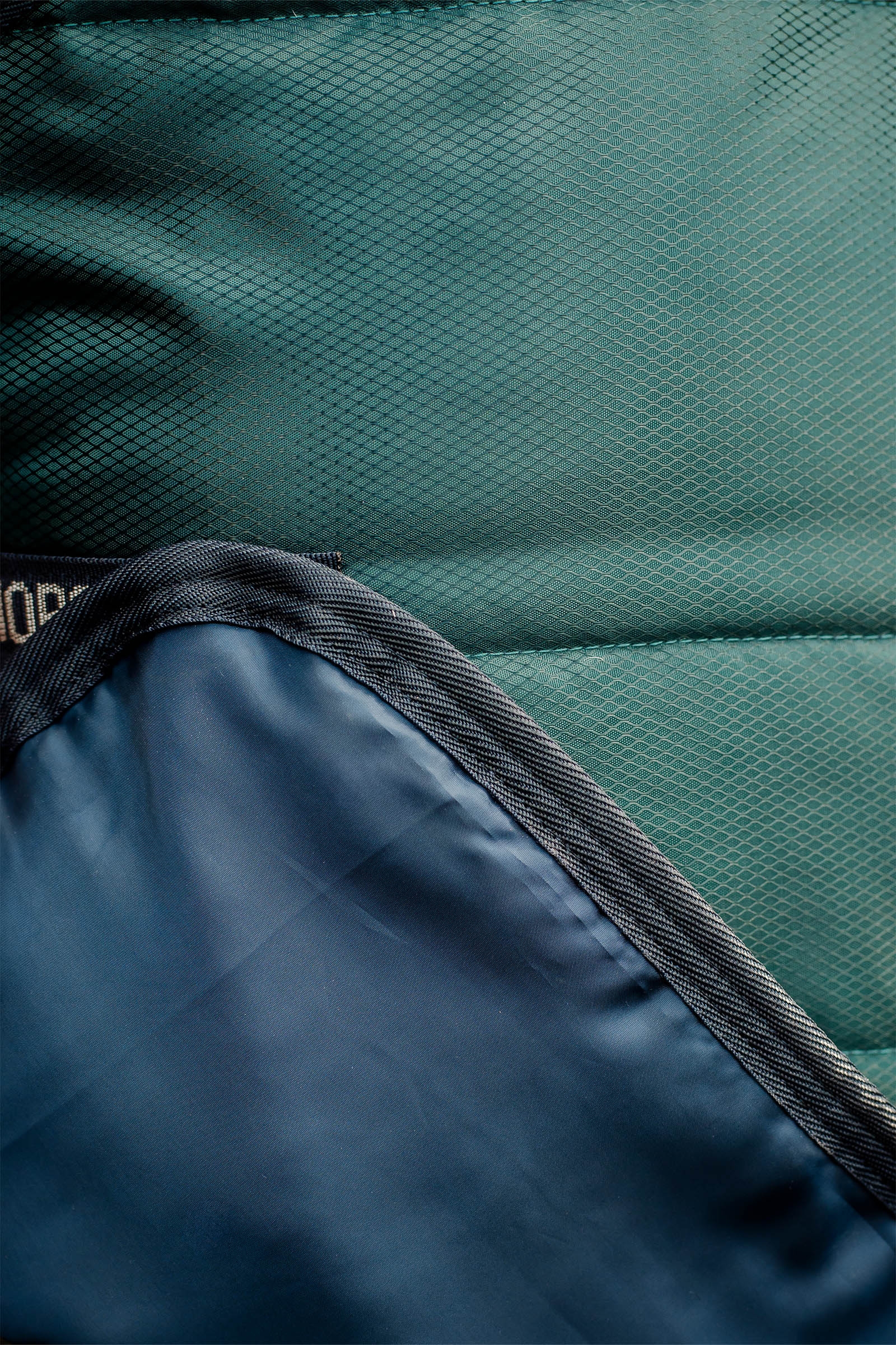 Horseware Amigo Ripstop derka stajenna z wypełnieniem, 350 g