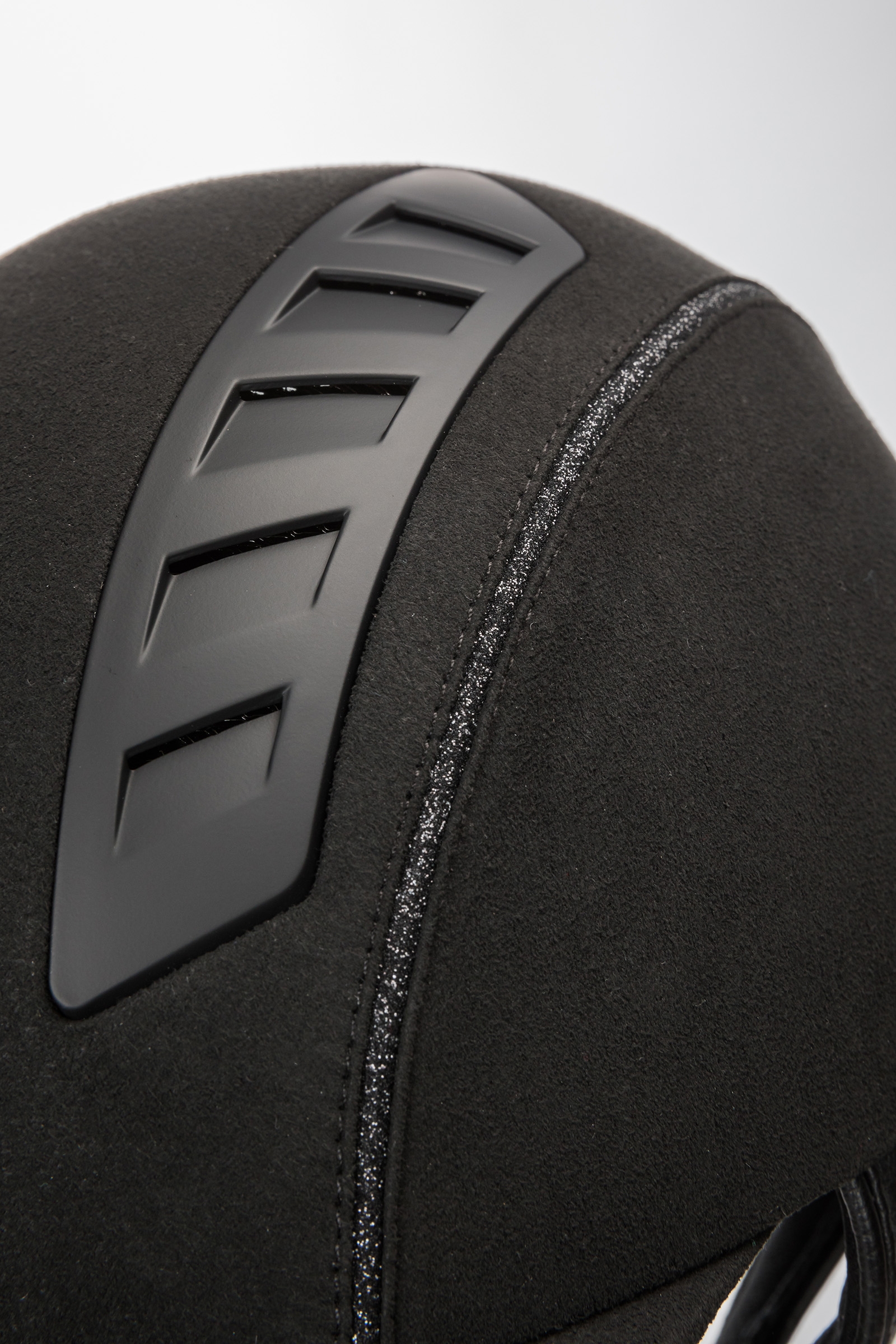 Kask jeździecki Back on Track EQ3 MIPS z mikrofibrą