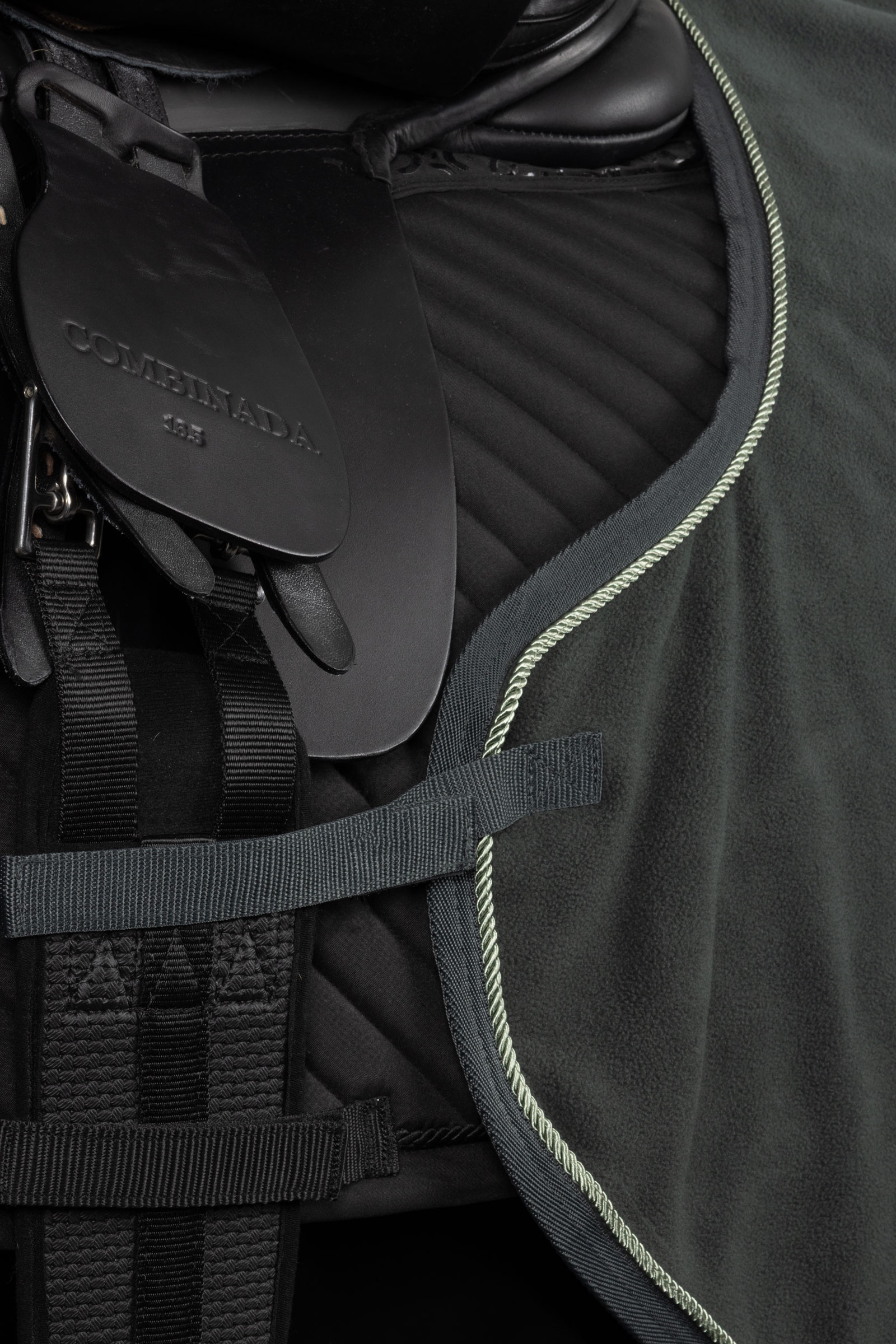 B Vertigo Cosy derka jeździecka dla konia i jeźdźca