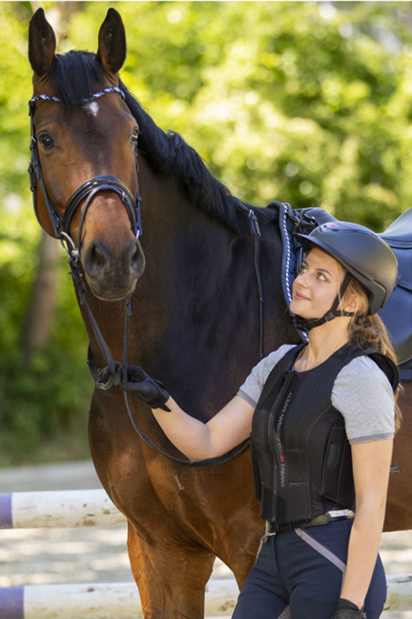 SWING P07 Ochraniacz pleców SWING, elastyczny, dla dorosłych