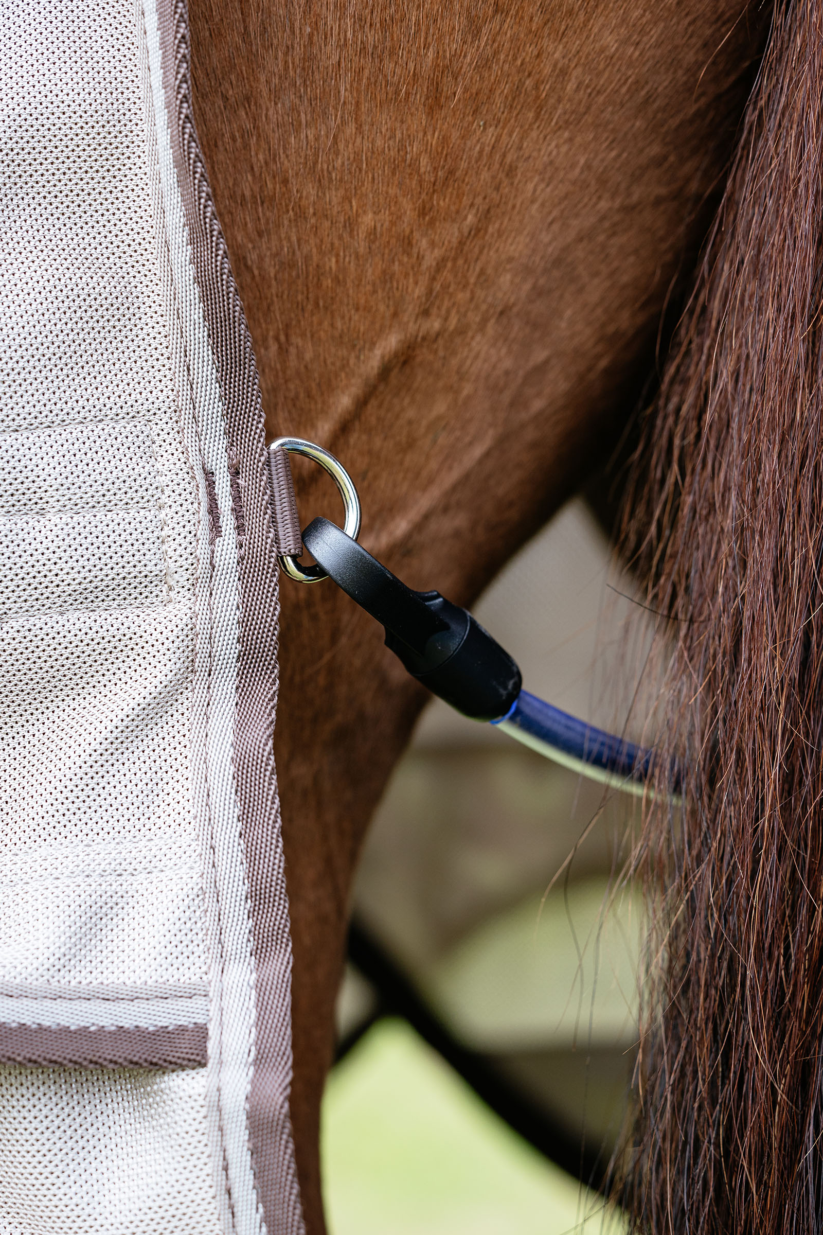 LeMieux Arika 450D Sunstopper derka padokowa z odpinanym kapturkiem, 0 g