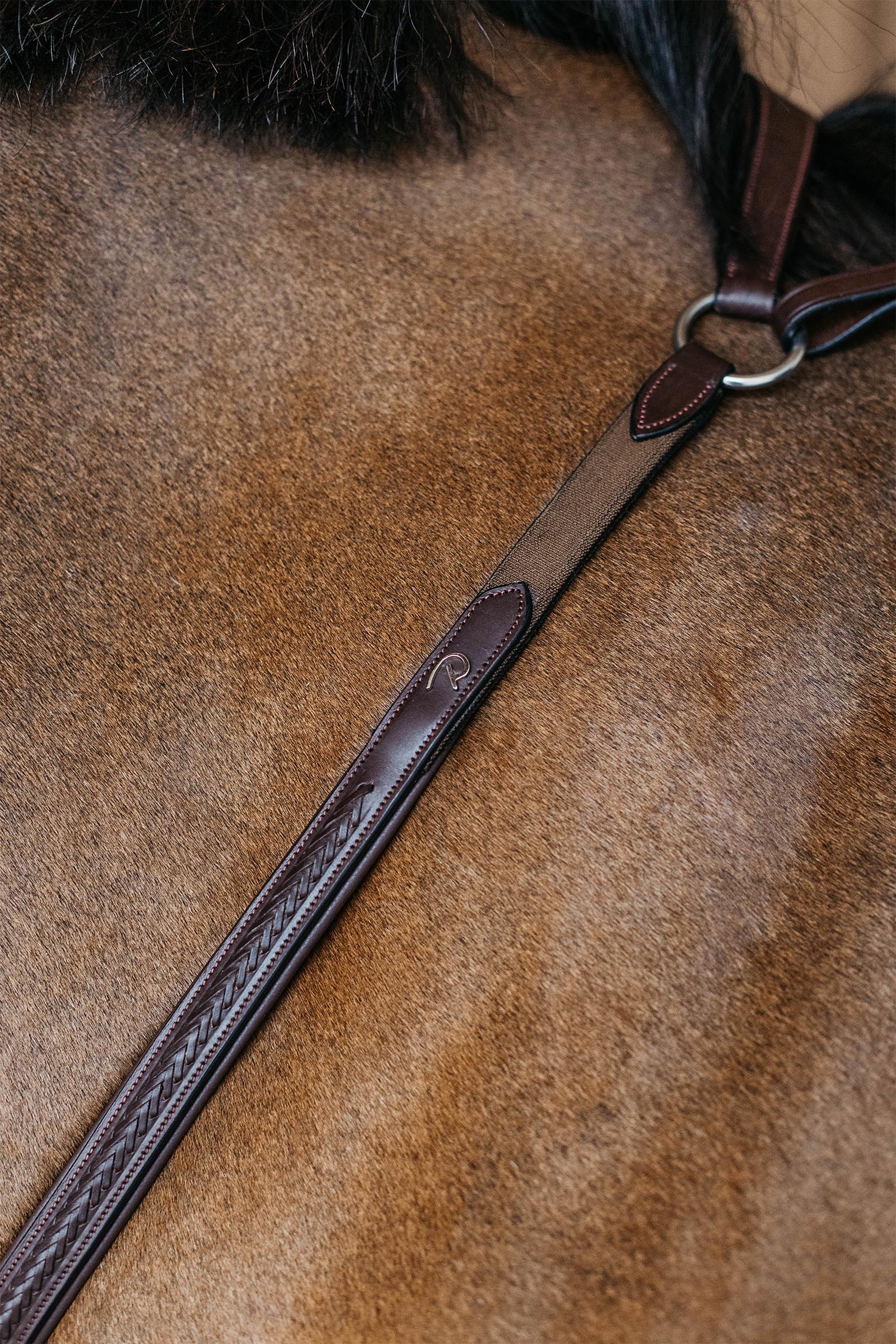 Dy'on New English pleciony napierśnik z mostkiem