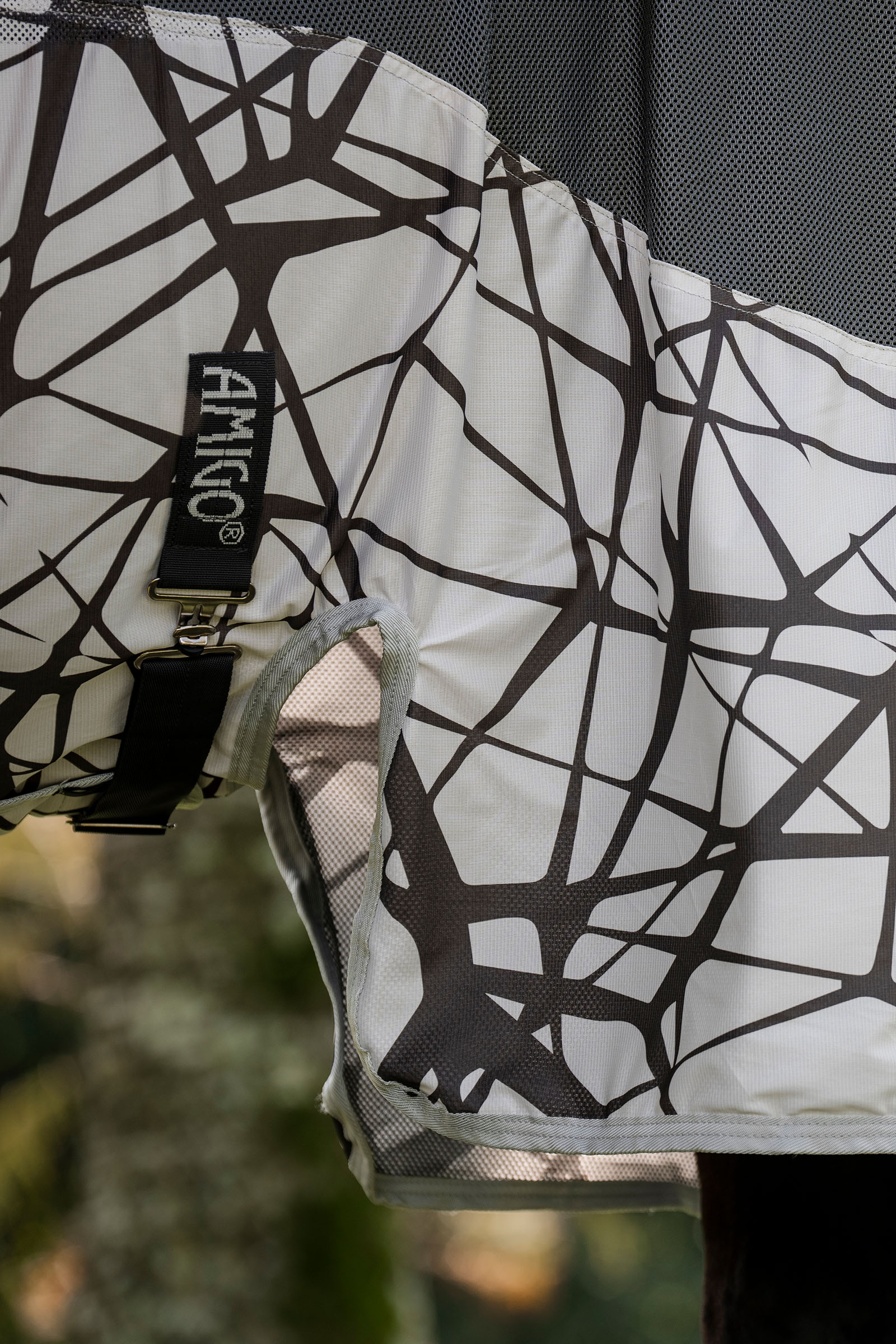 Horseware Amigo CamoFly derka przeciw owadom z odpinaną szyją