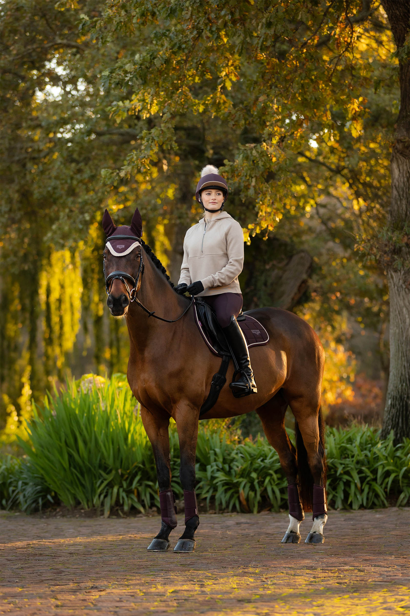 LeMieux Loire Classic Square wszechstronna podkładka pod siodło