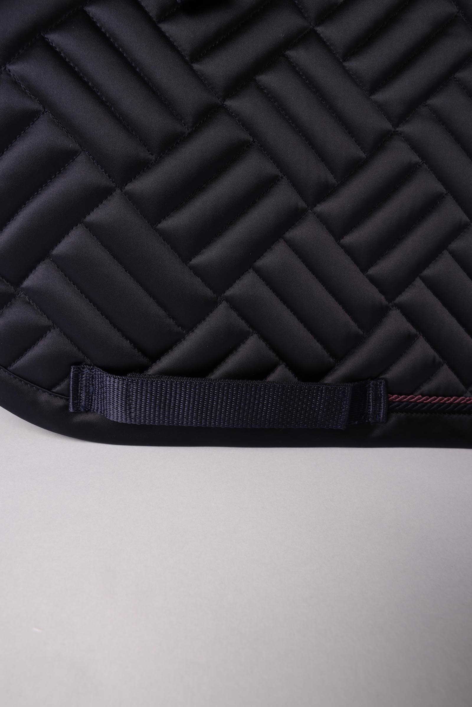 Horze Aachen univerzális nyeregalátét