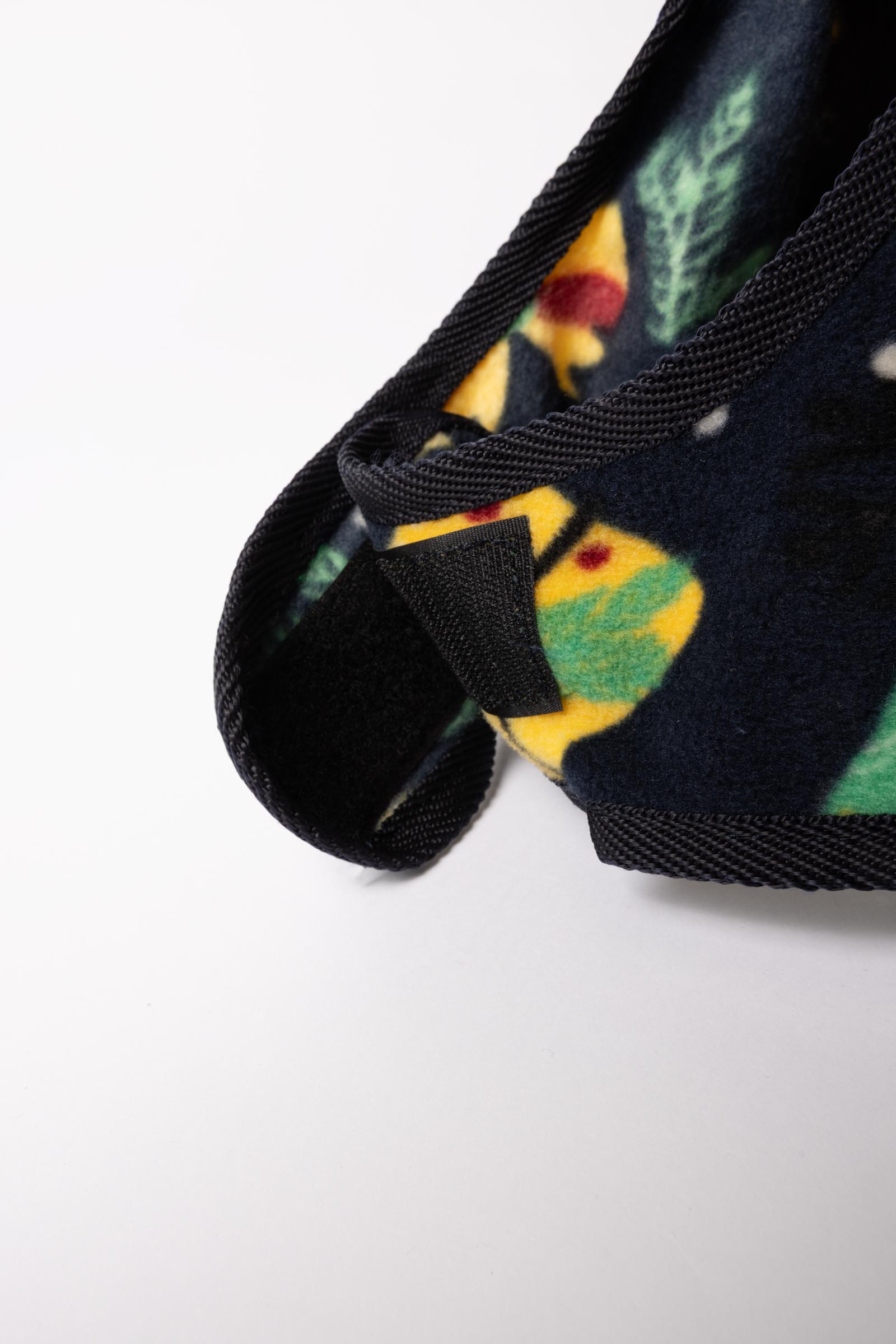 Świąteczny sweter dla ps&oacute;w Horze