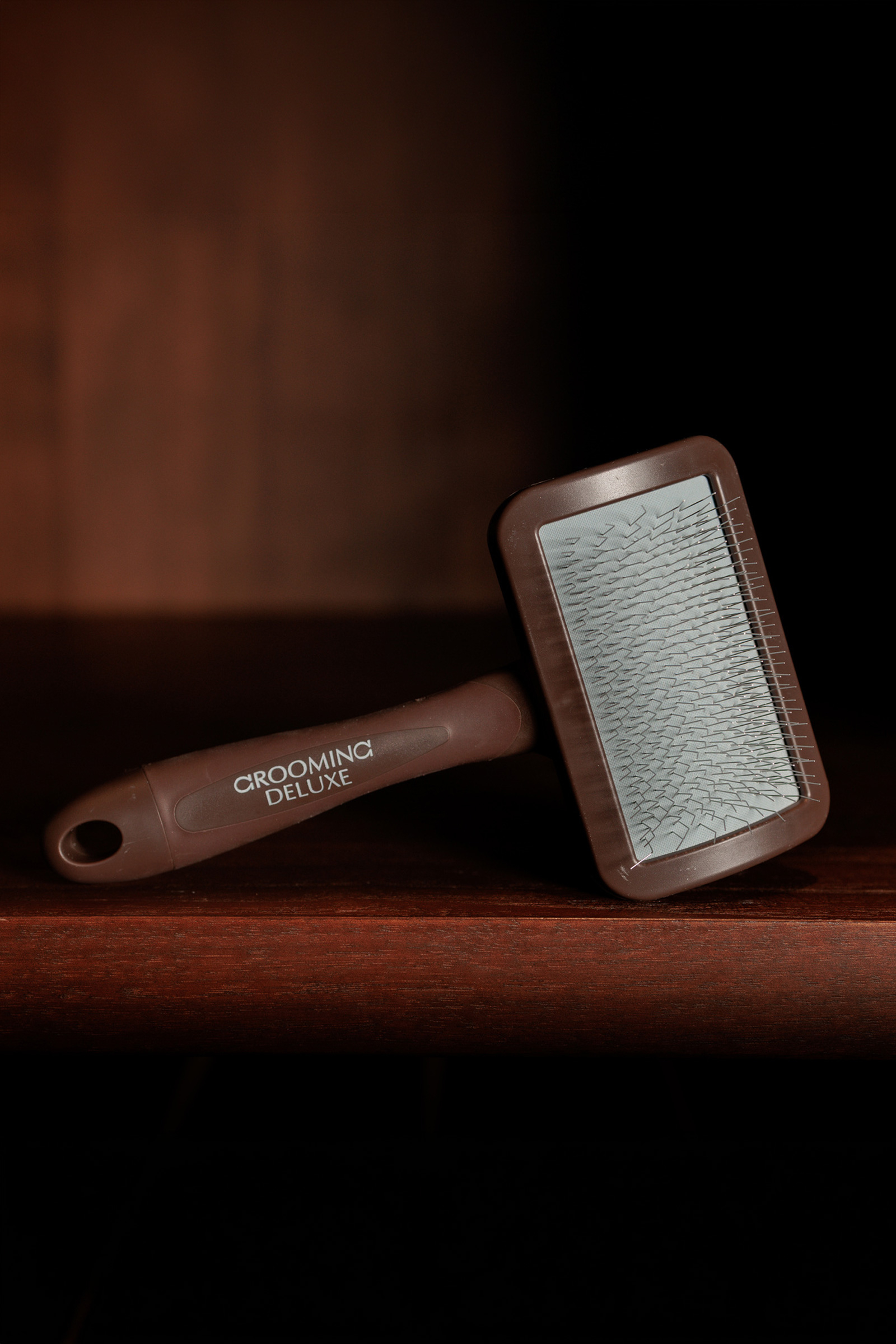 Grooming Deluxe szczotka do czyszczenia rzep&oacute;w  