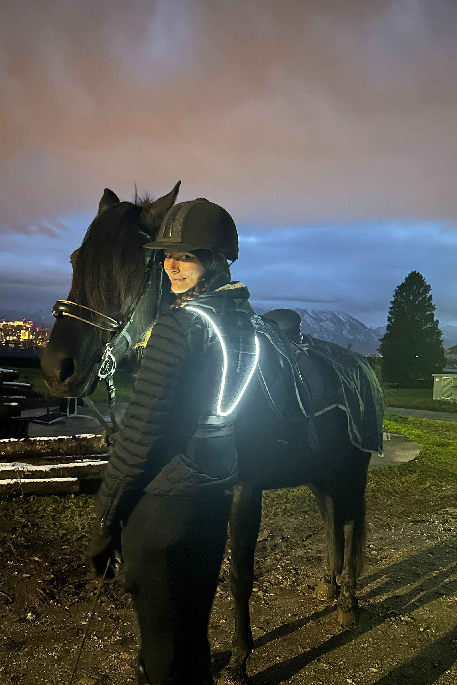 Komperdell Ballistic High Visibility FlexFit ochraniacz plec&oacute;w, dwustronny