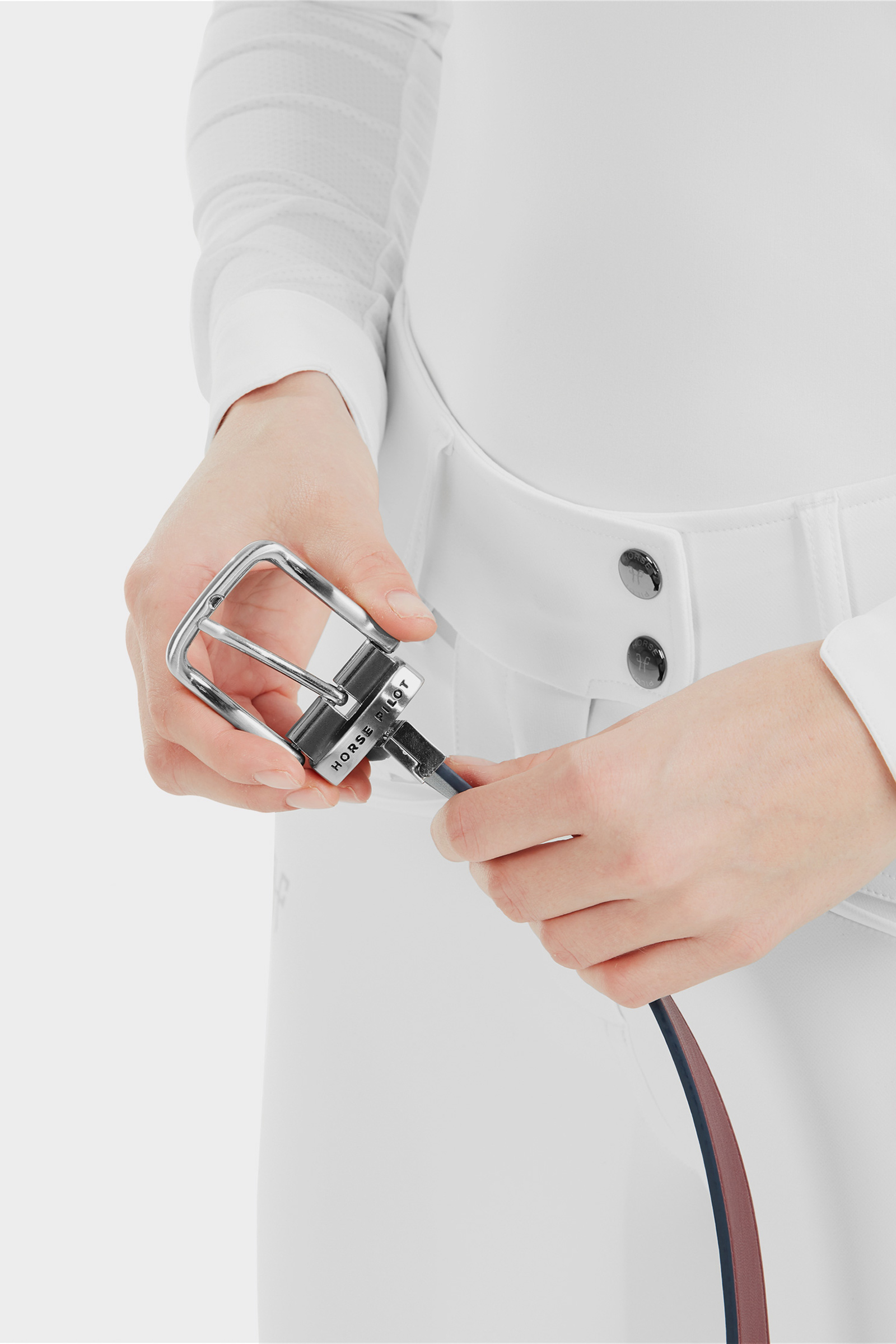 Horse Pilot Veggie Pas