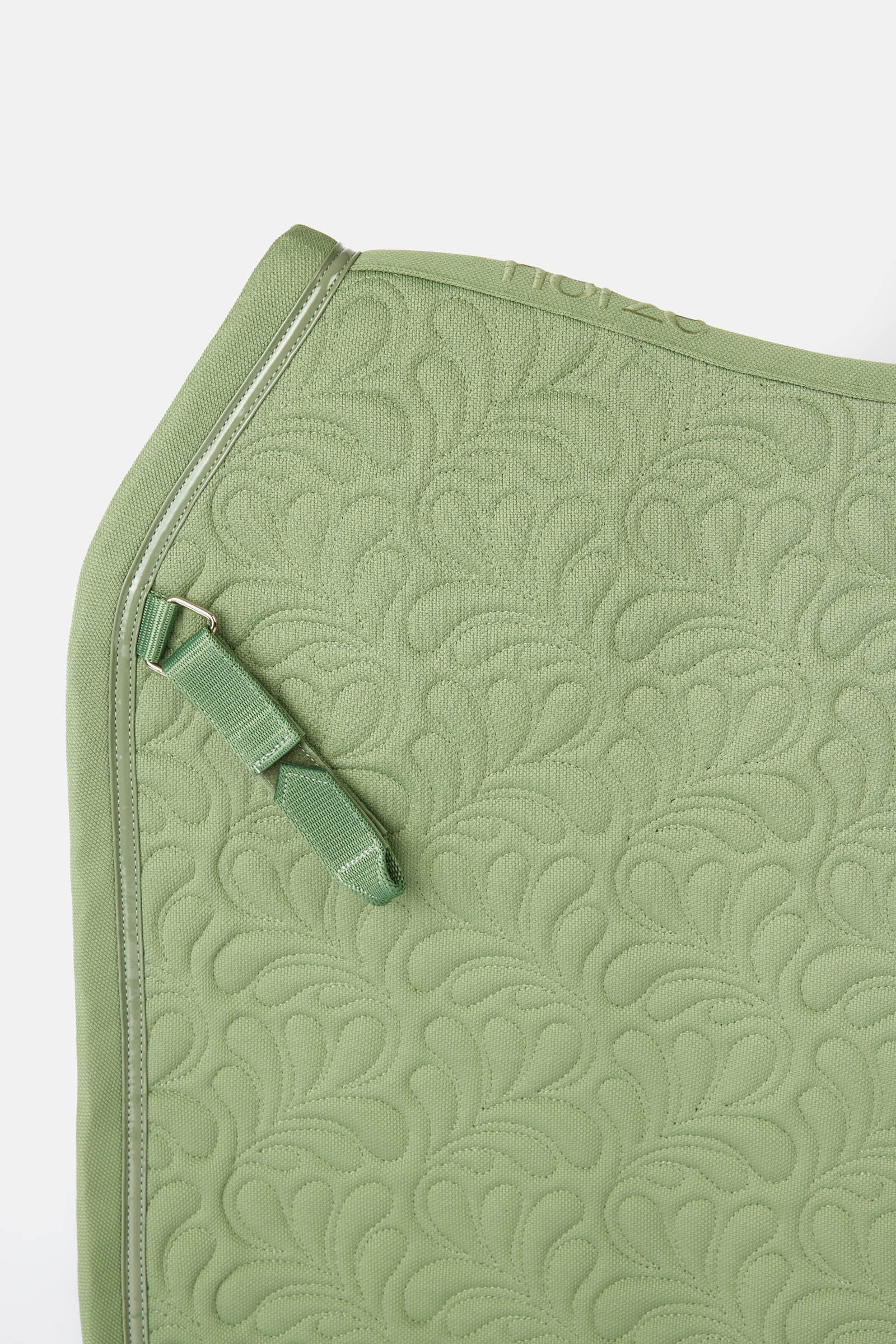 Horze Free Form czaprak ujeżdżeniowy