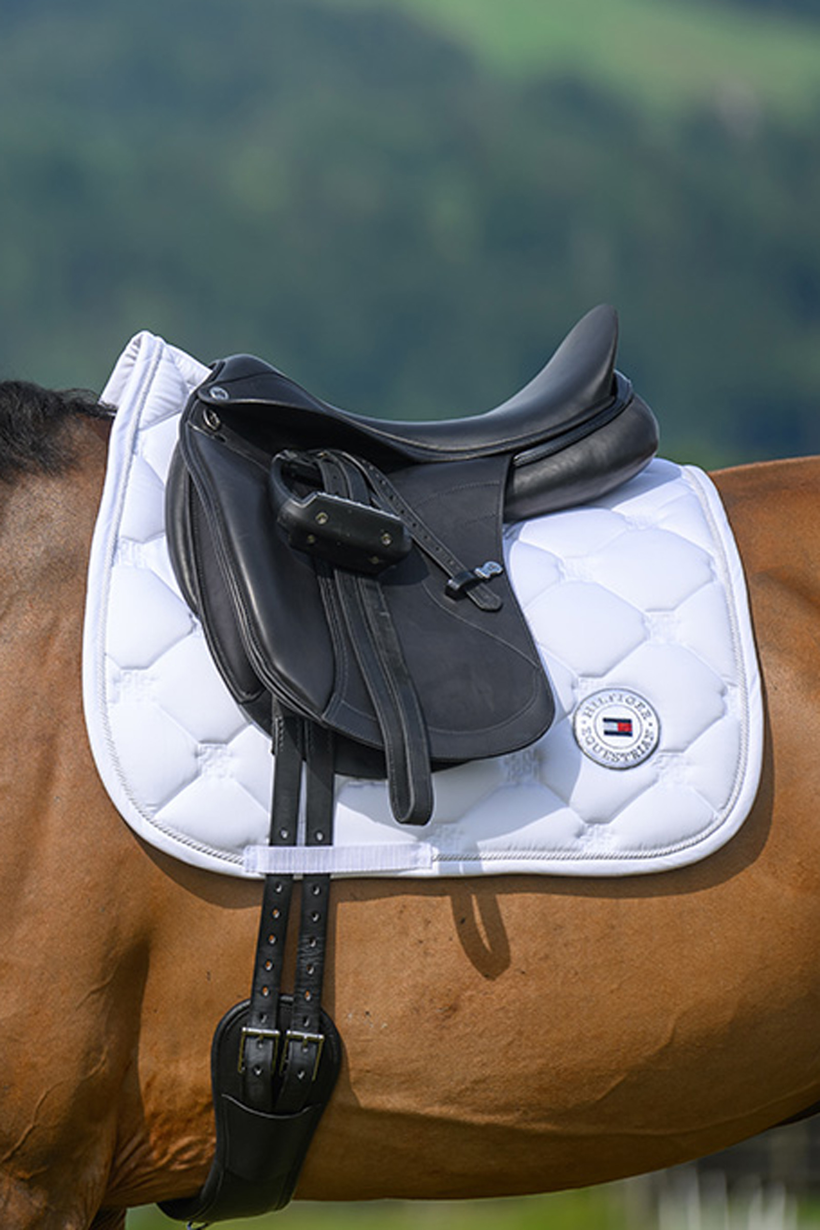 Optic White Tommy Hilfiger Equestrian Liberty czaprak ujeżdżeniowy