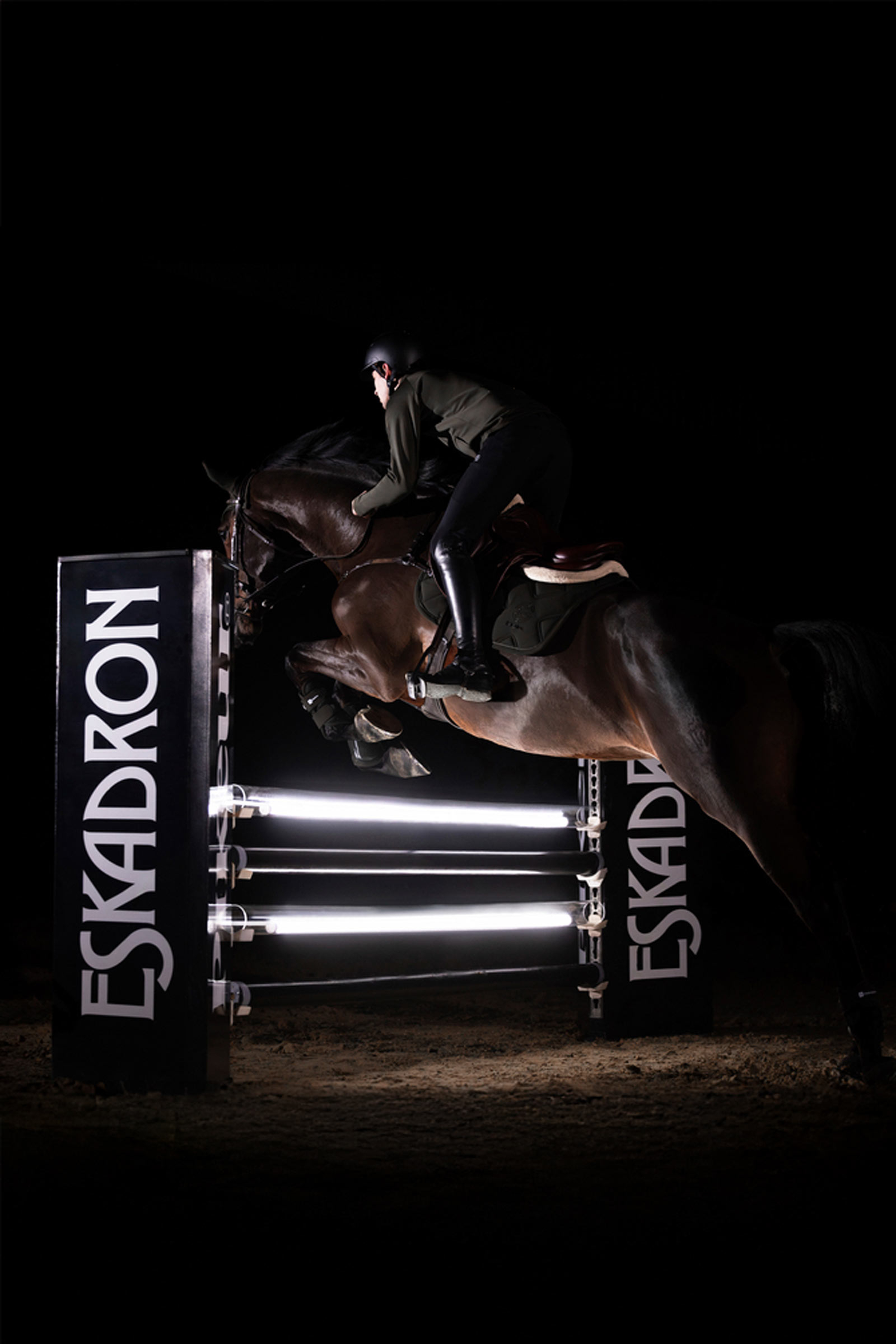 Eskadron Dynamics AW25 Softshell Bicross czaprak wszechstronny