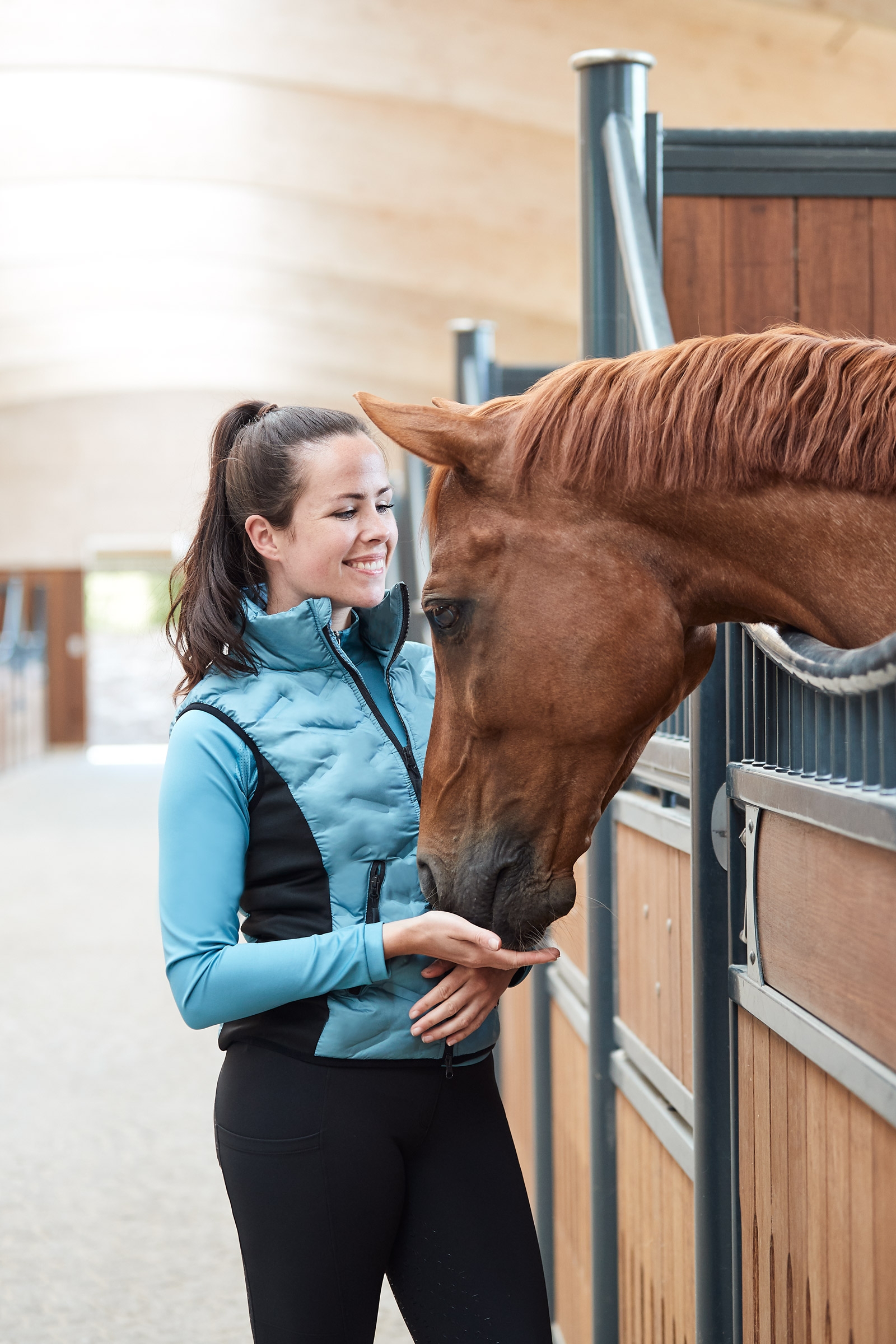 Kamizelka damska, lekka z wypełnieniem Horze Shelly