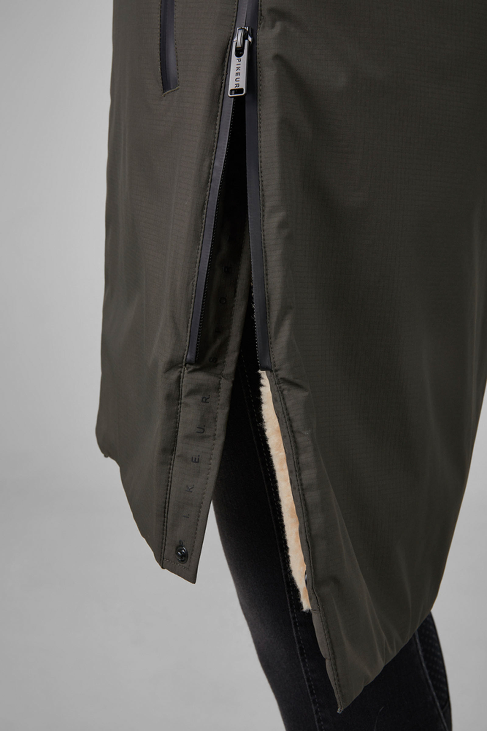 Pikeur Sports damski płaszcz przeciwdeszczowy