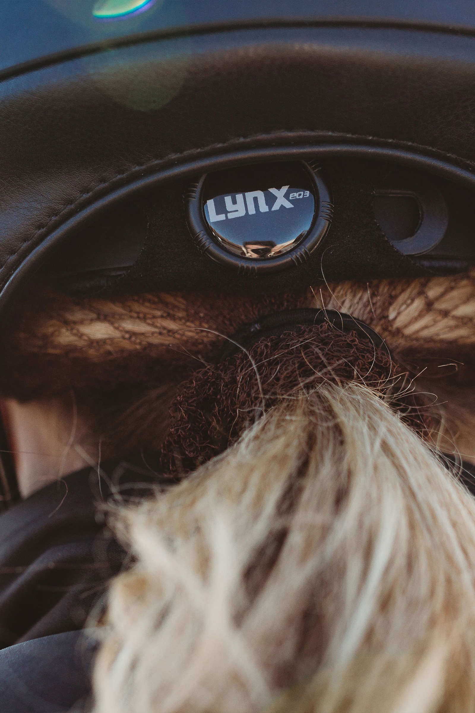 Kask jeździecki Back on Track EQ3 MIPS Lynx Smooth Top