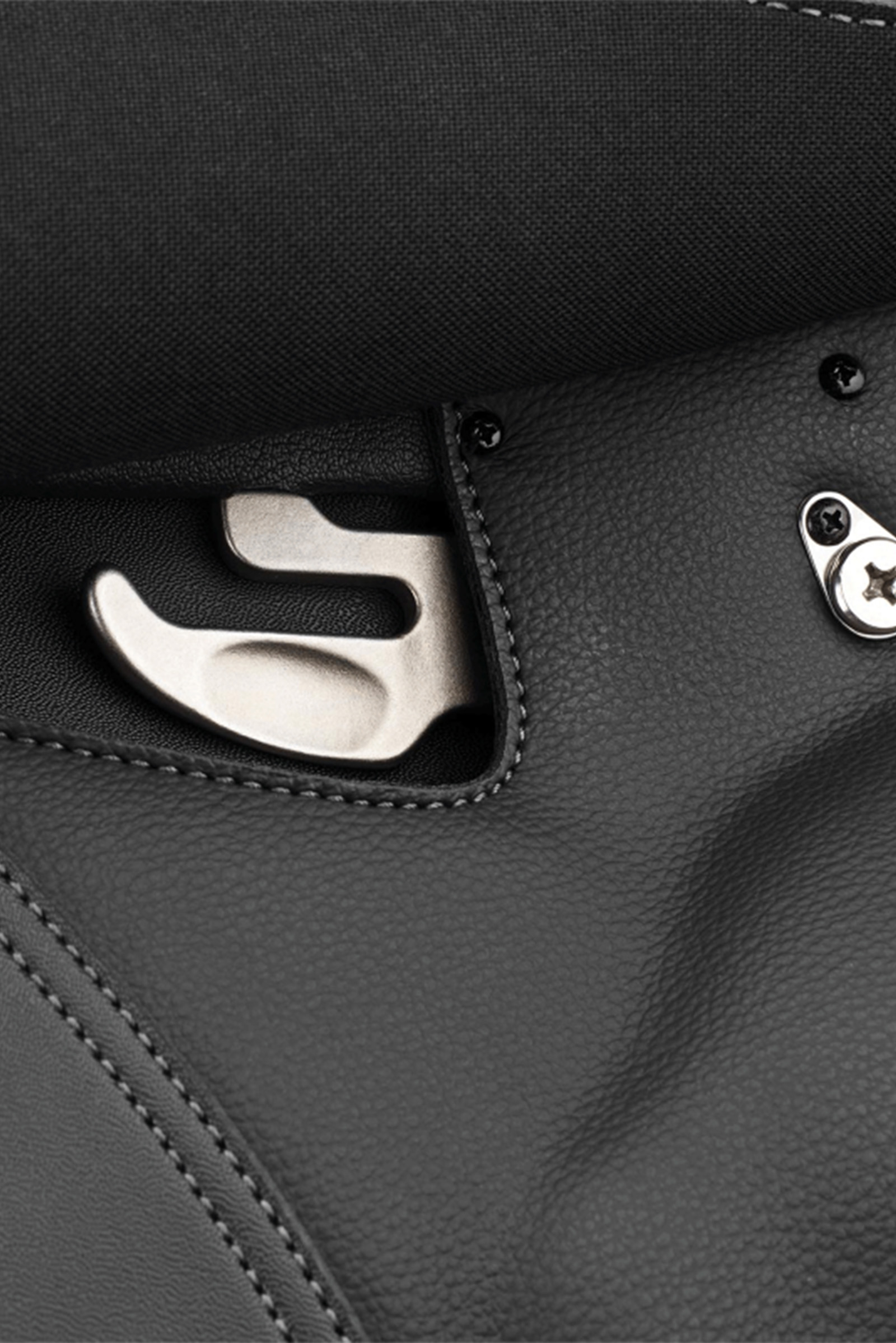 Siodło ujeżdżeniowe Wintec 500, szerokie