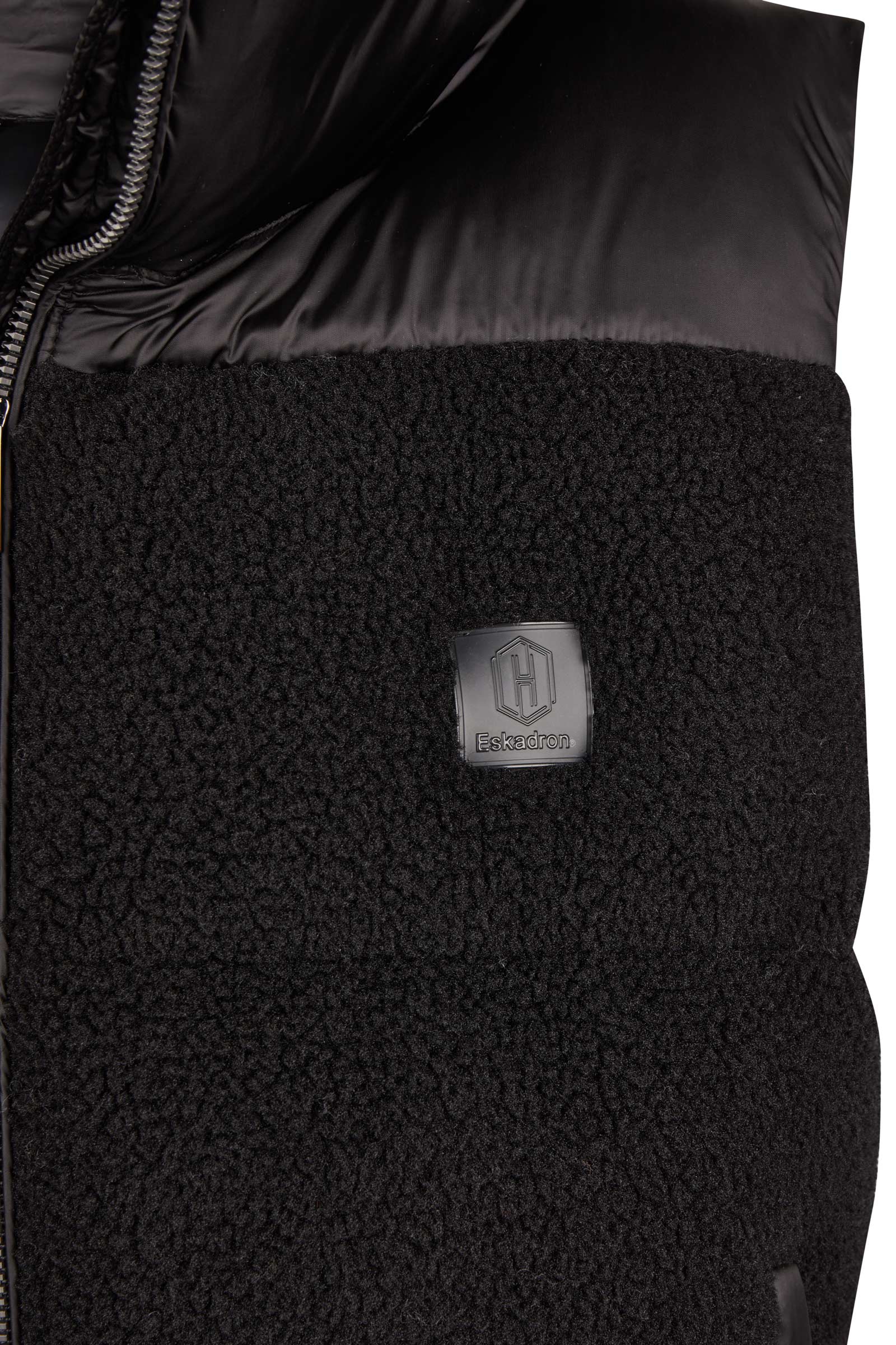 Eskadron Fanatics AW24 Pikowana kamizelka z Teddyfleece