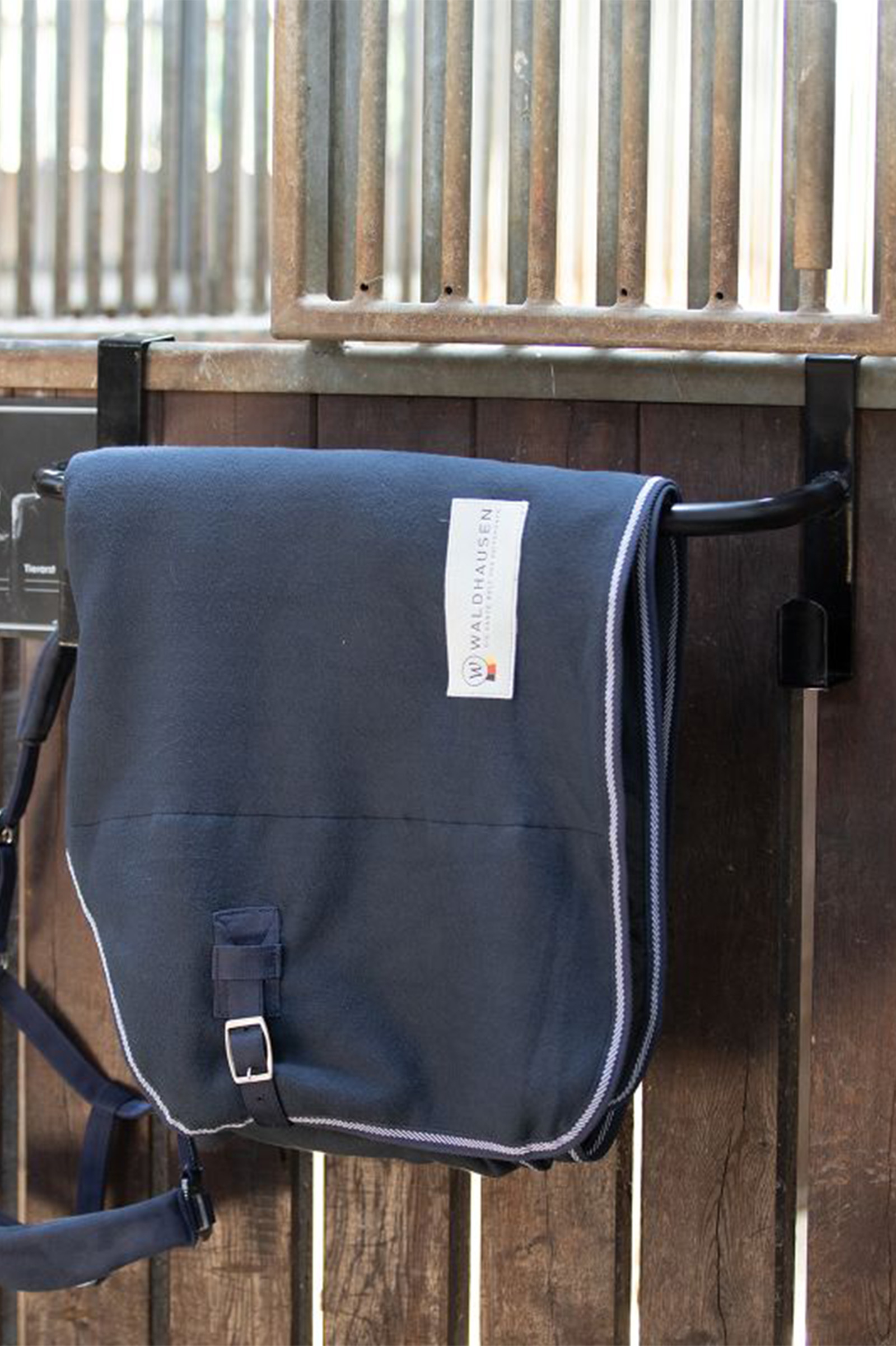 Uchwyt na koc dla drzwi stajni Waldhausen, regulowany