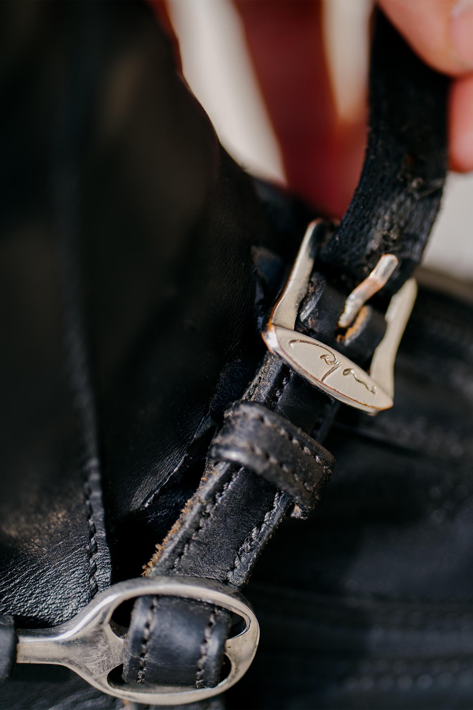 Dy'on skórzane paski do ostróg