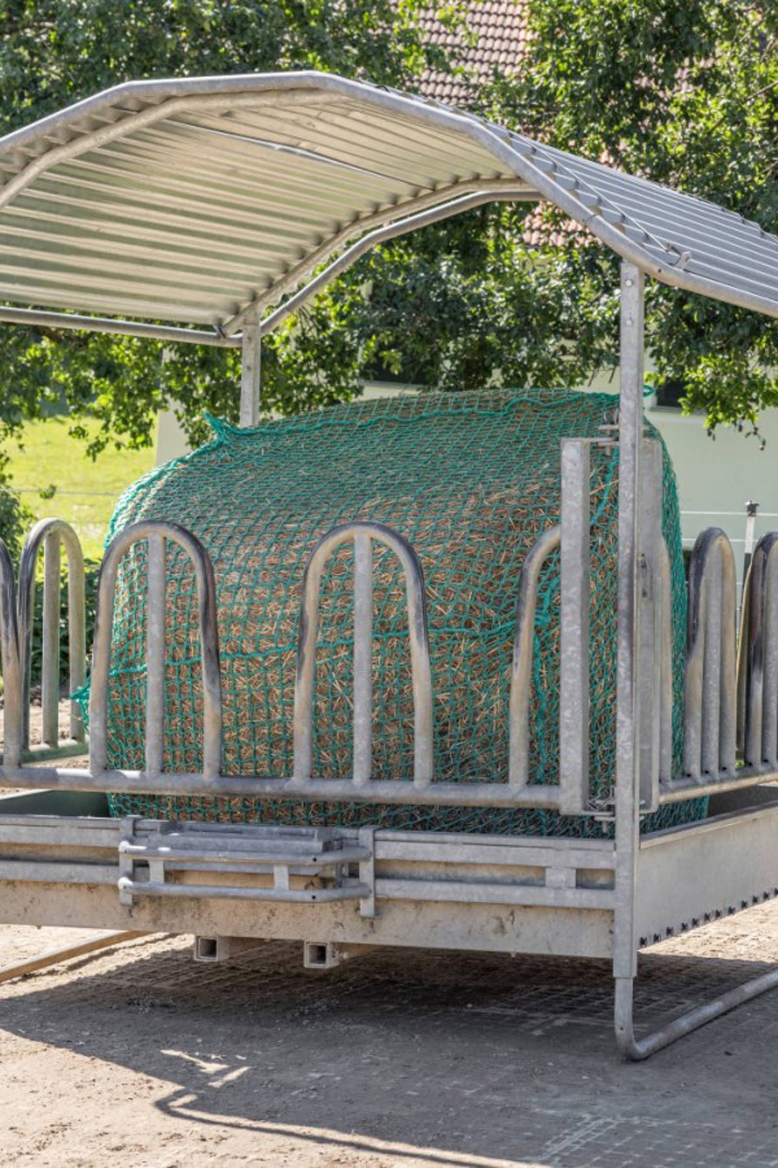 Sieć na siano Kerbl do okrągłych bel, do powieszenia