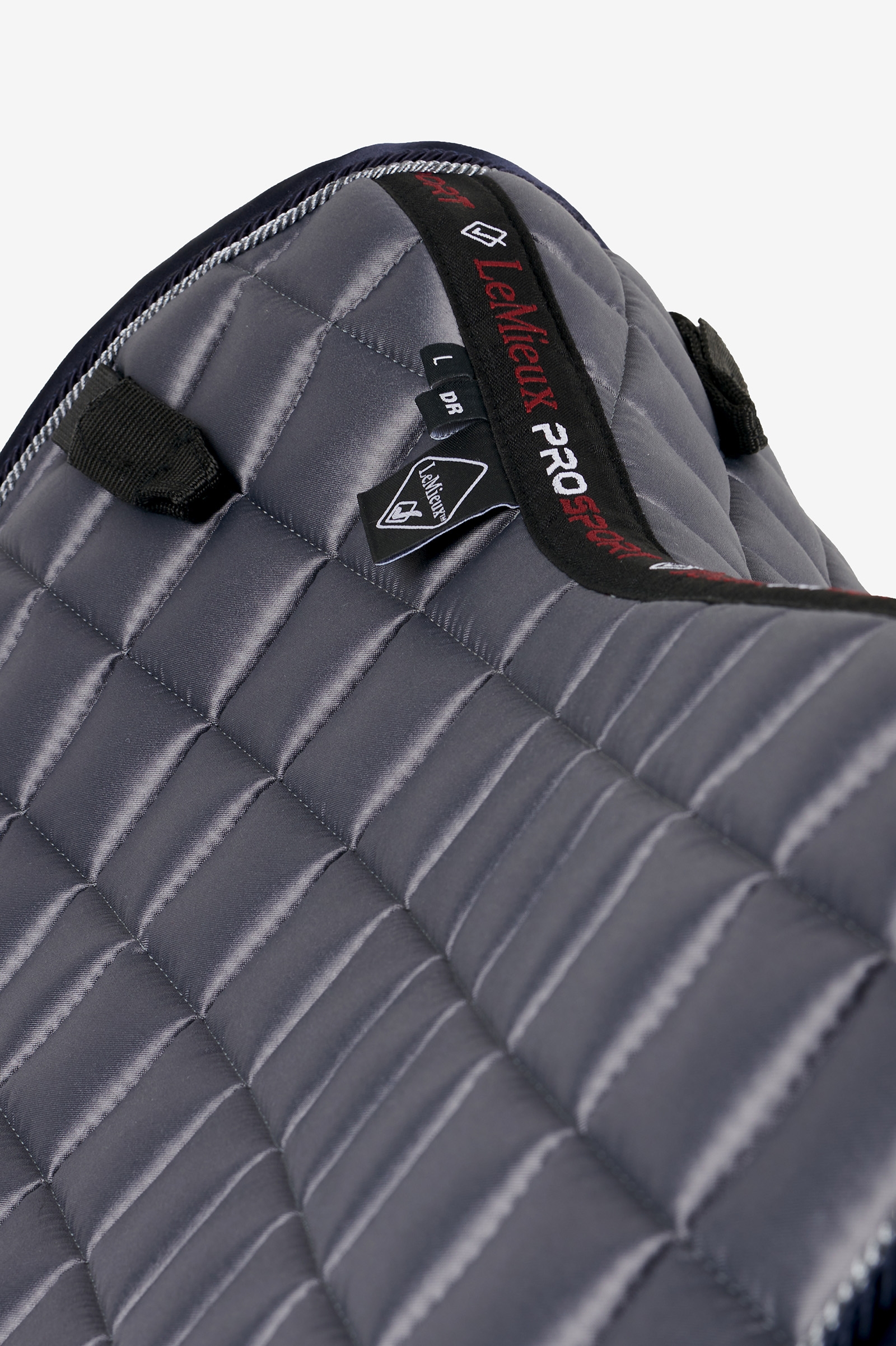 LeMieux Twilight Loire Classic Close Contact Satynowy czaprak skokowy