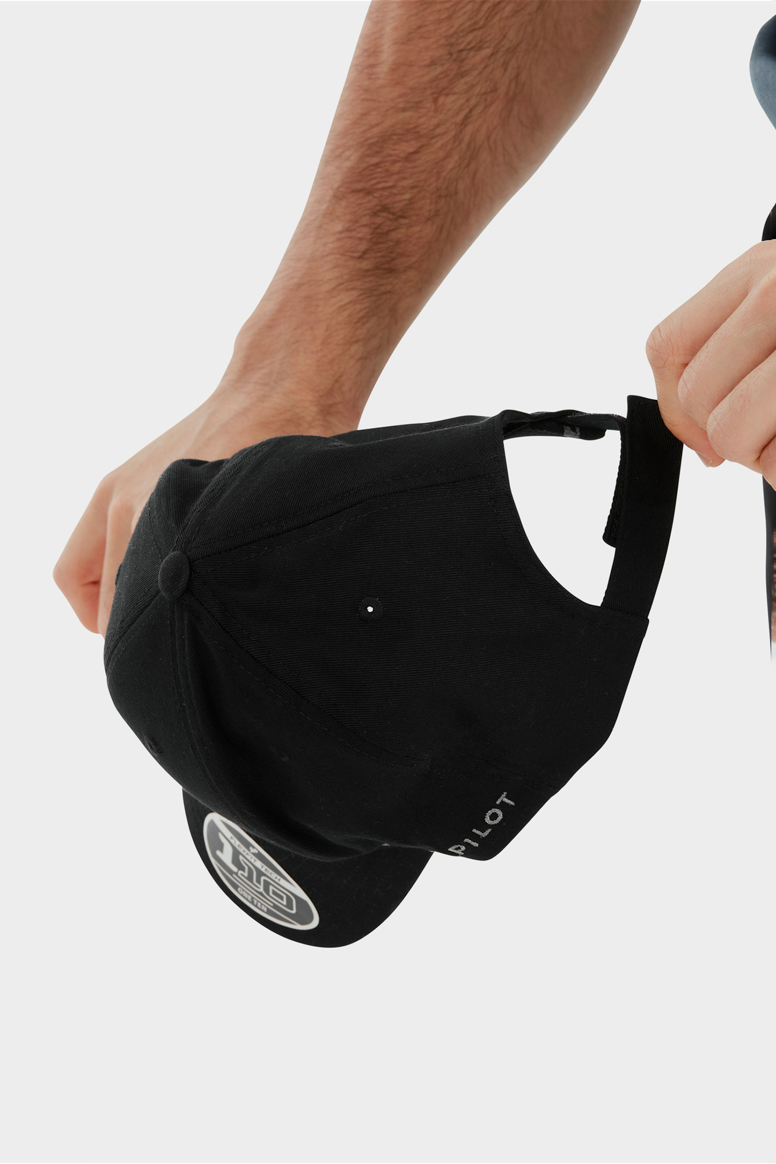 Horse Pilot Flexfit czapka