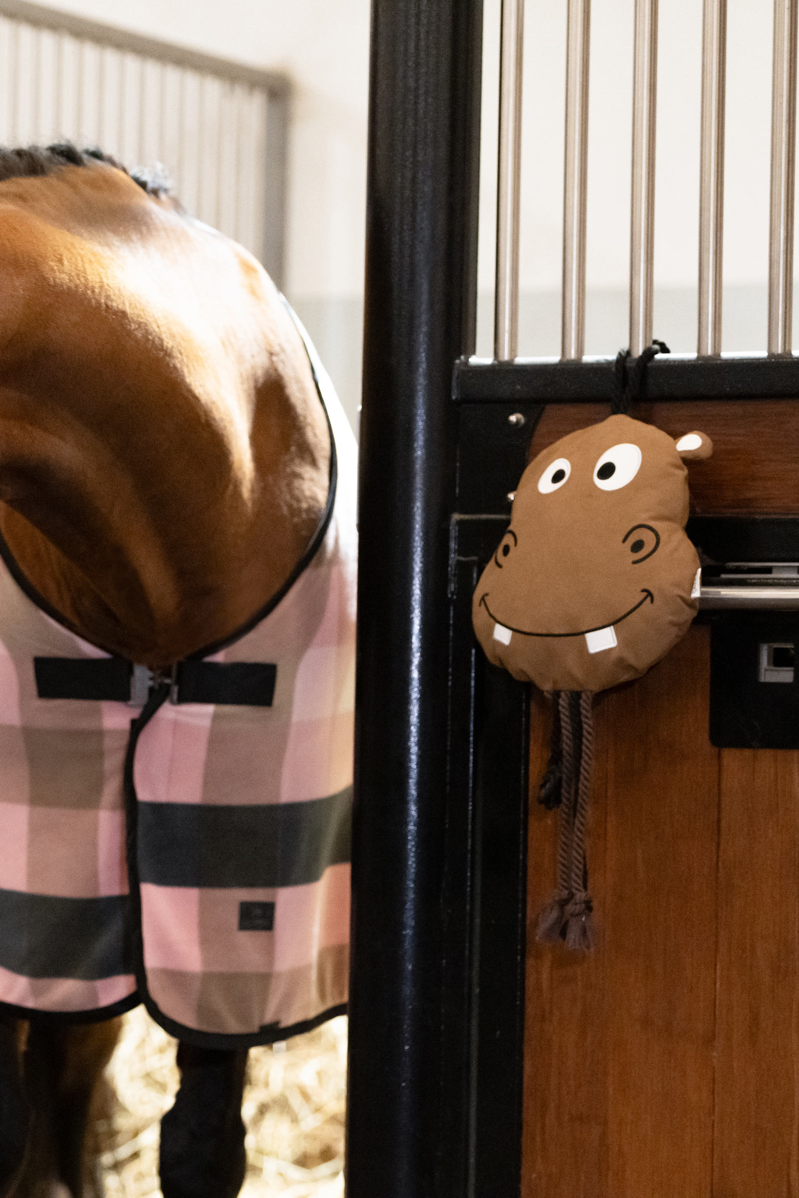 Eskadron Platinum 25 Hipopotam Zabawka dla konia