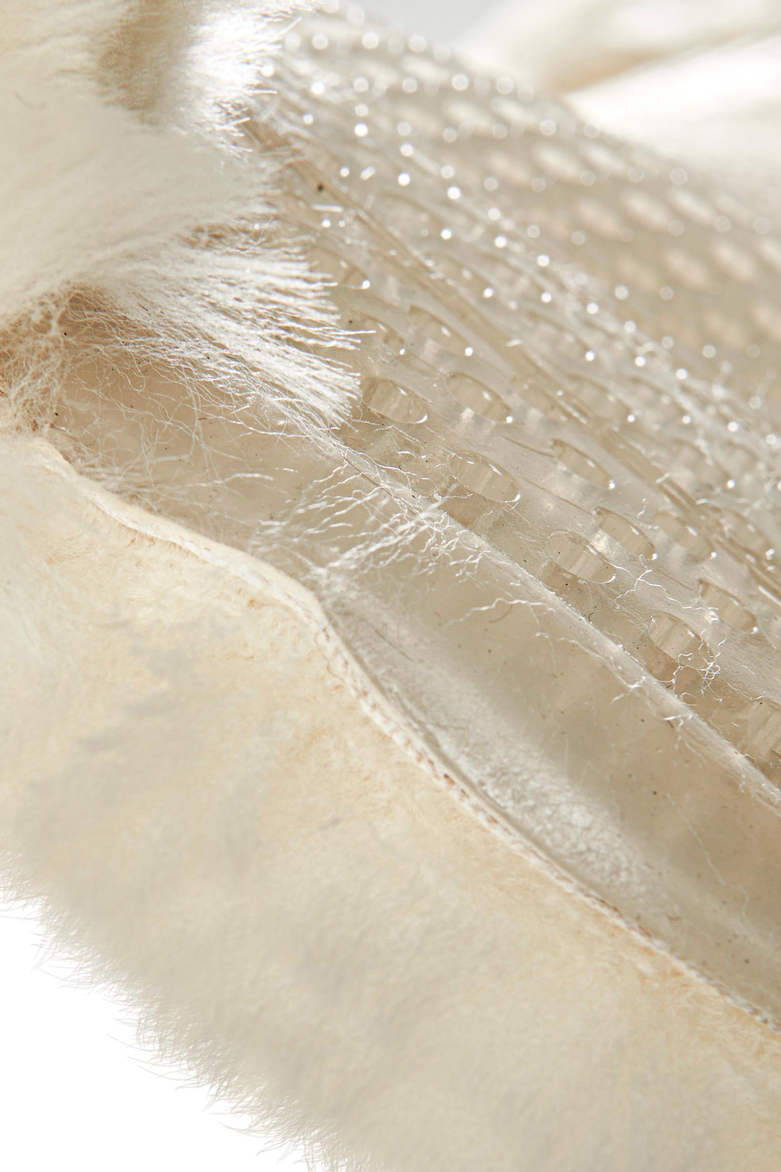 Acavallo Żelowa podkładka antypoślizgowa Classic z owczą sk&oacute;rą płaska