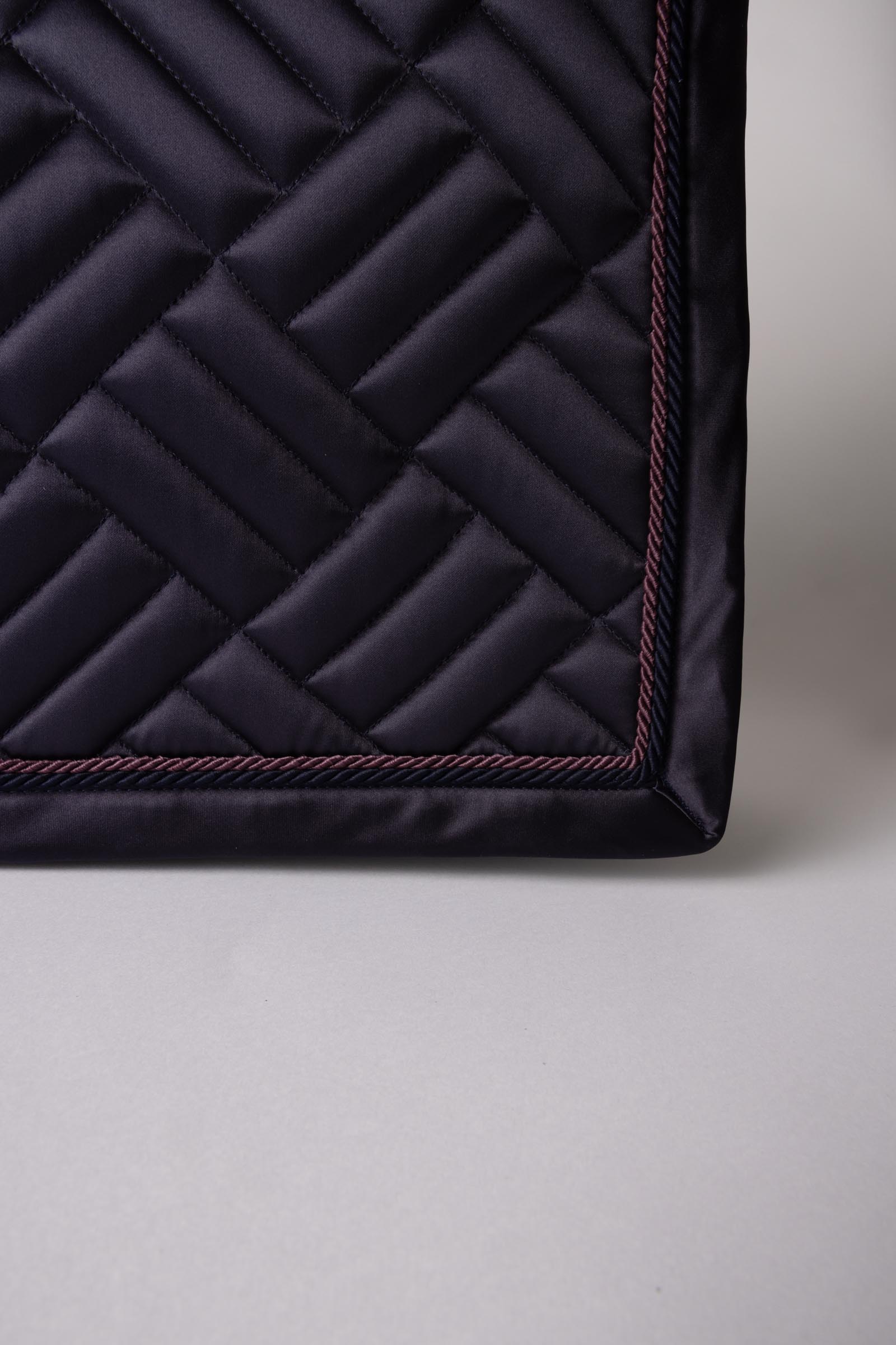 Horze Aachen czaprak ujeżdżeniowy