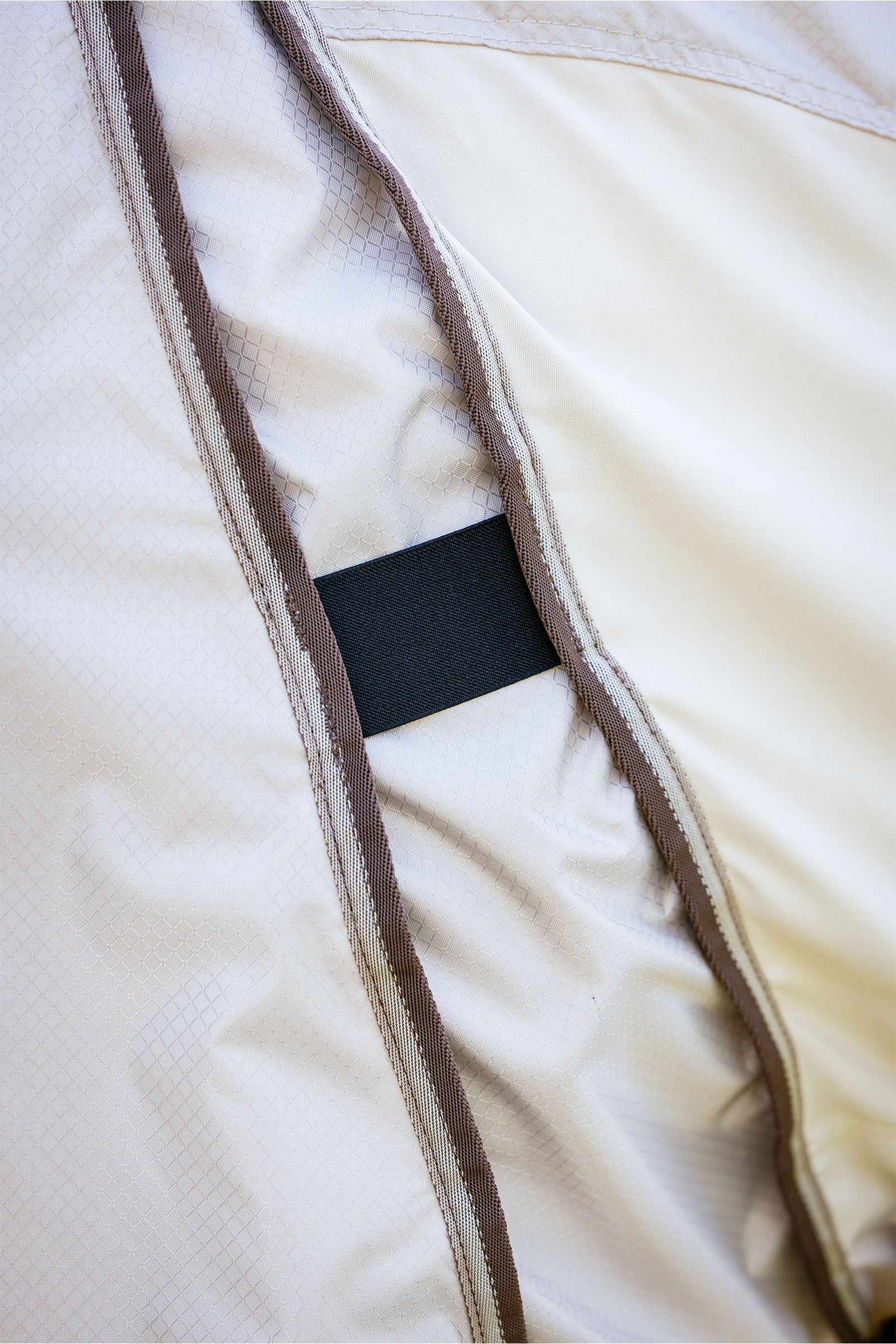 LeMieux Kudos Shower Pro derka egzemowa z odpinanym kapturkiem