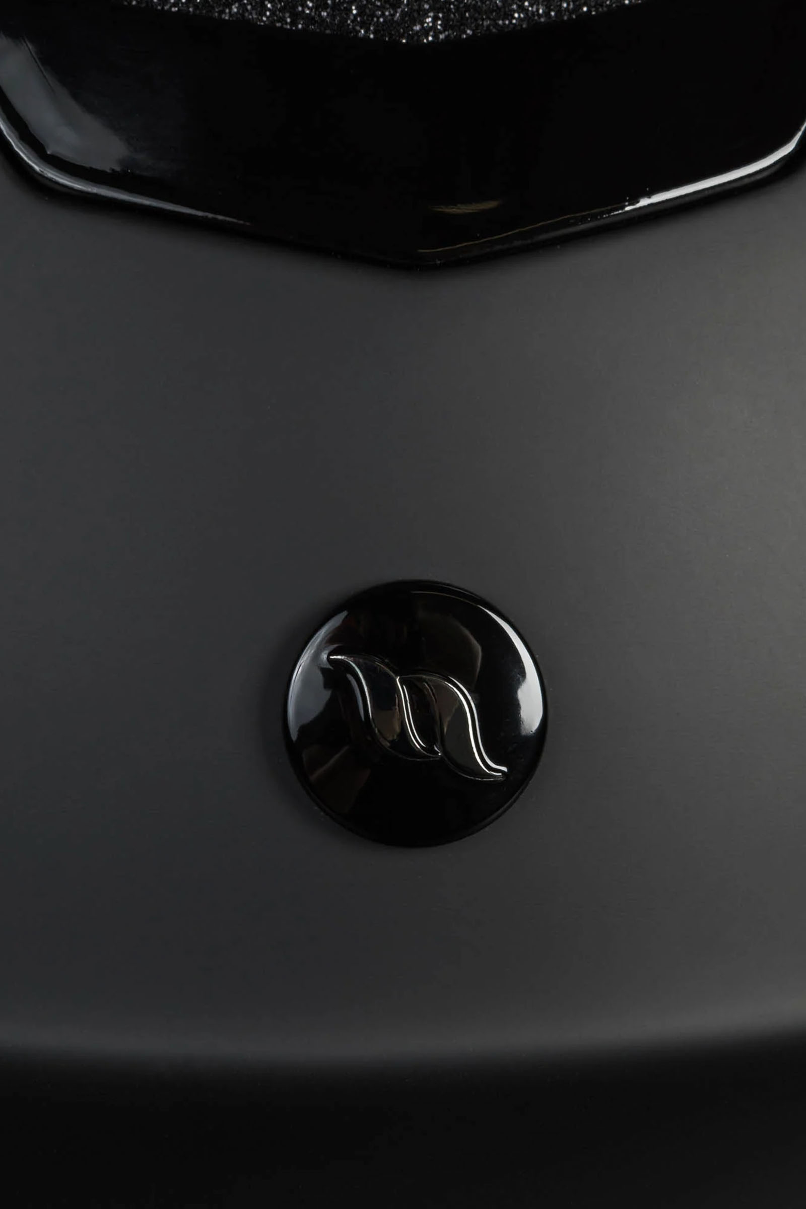 Back on Track Caracas kask jeździecki z gładką górną częścią