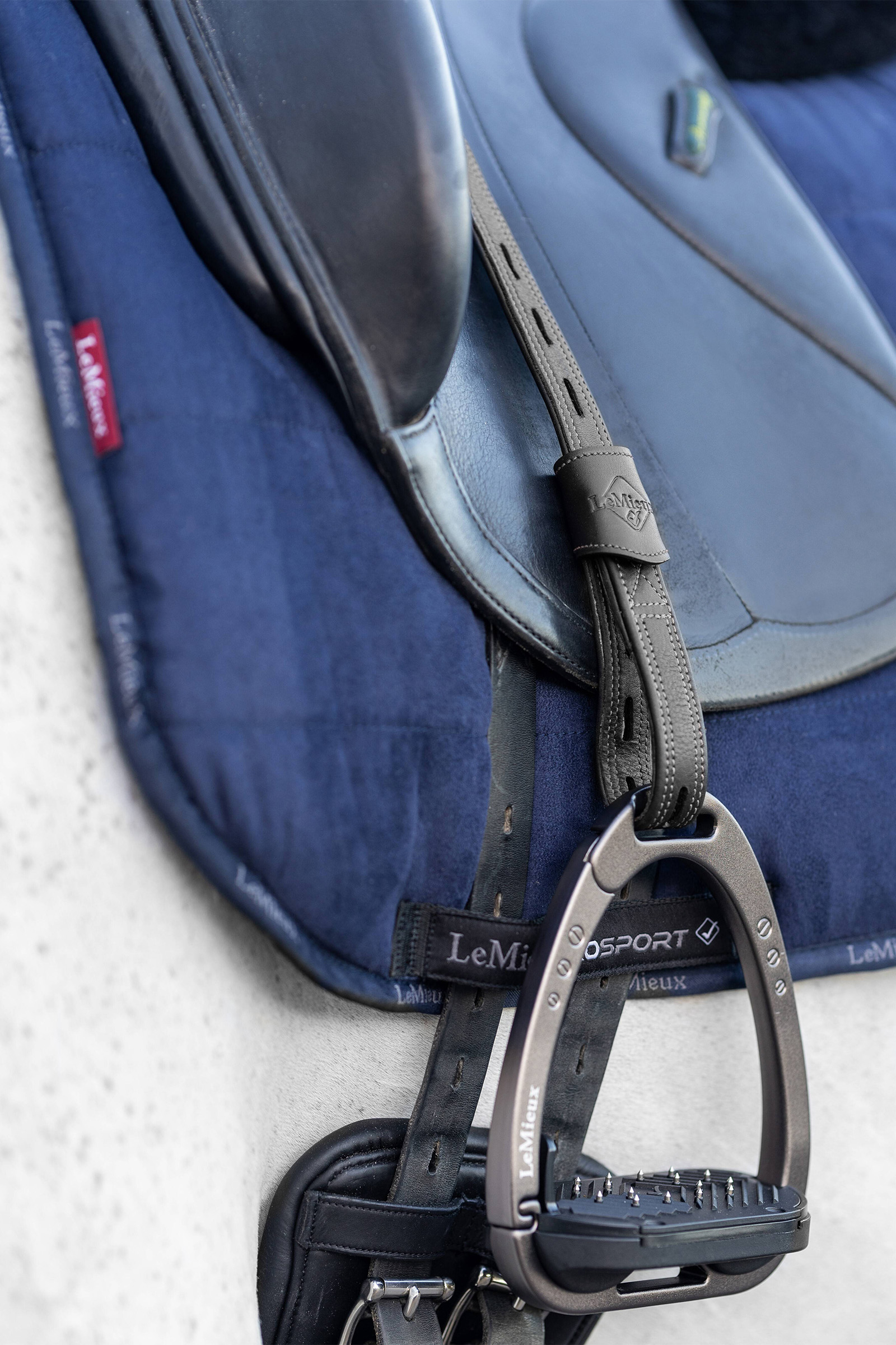 LeMieux Vector Close Contact Puśliska do strzemion