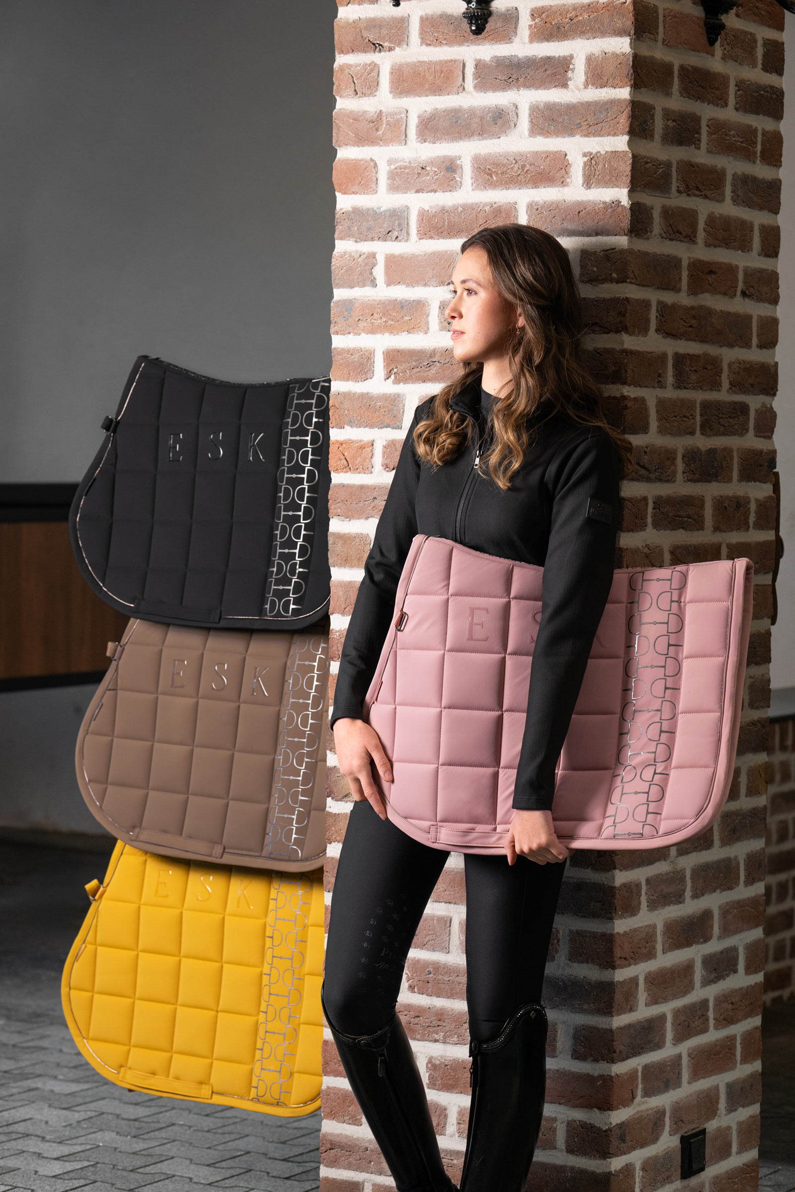 Eskadron Platinum 25 Big Square Softshell czaprak wszechstronny