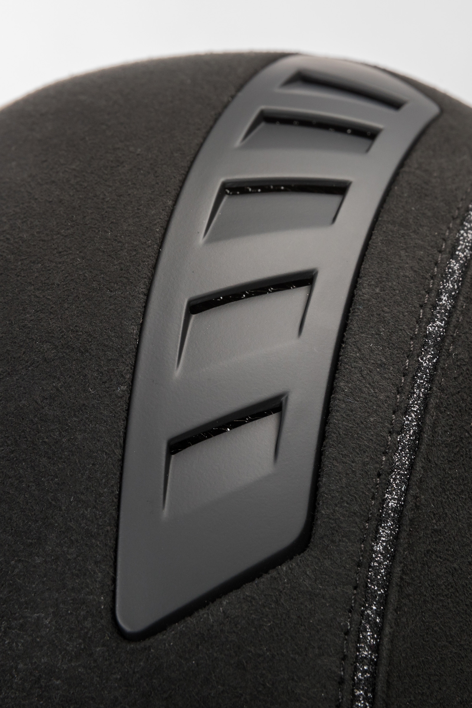 Kask jeździecki Back on Track EQ3 MIPS z mikrofibrą