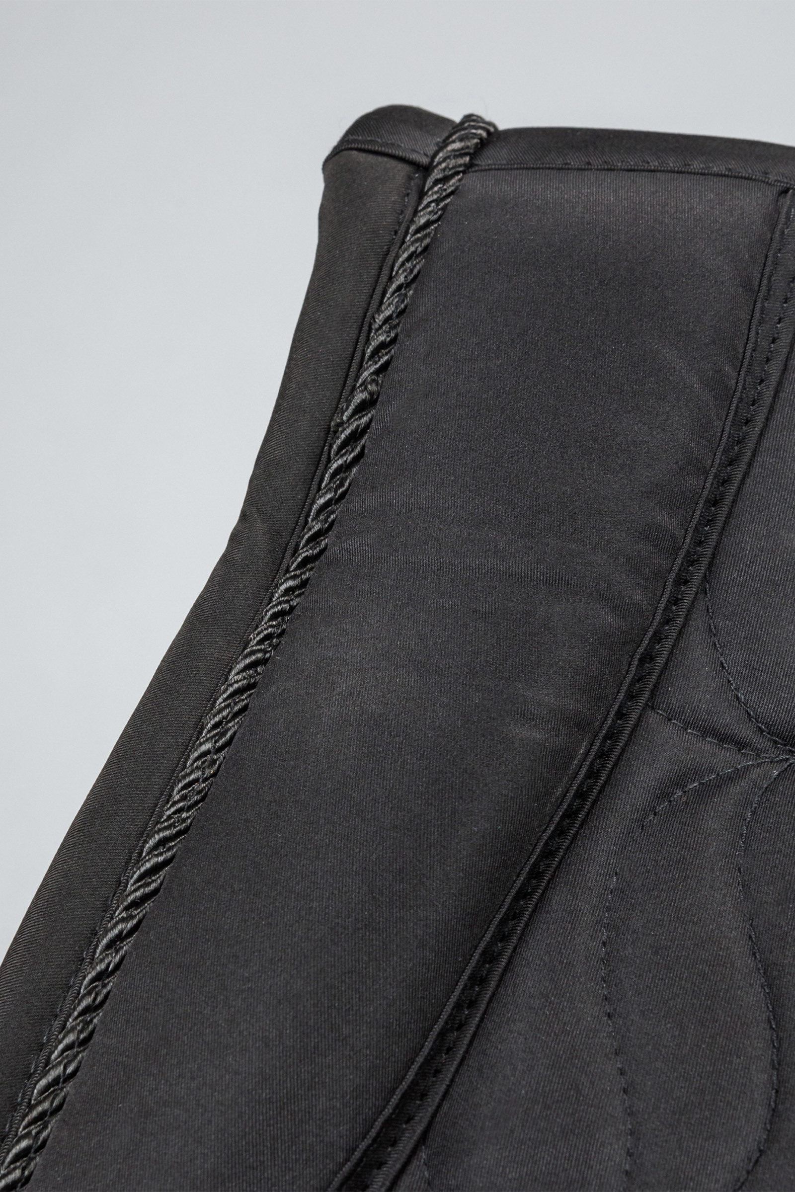 Czaprak do skoków Back on Track Deep Nights