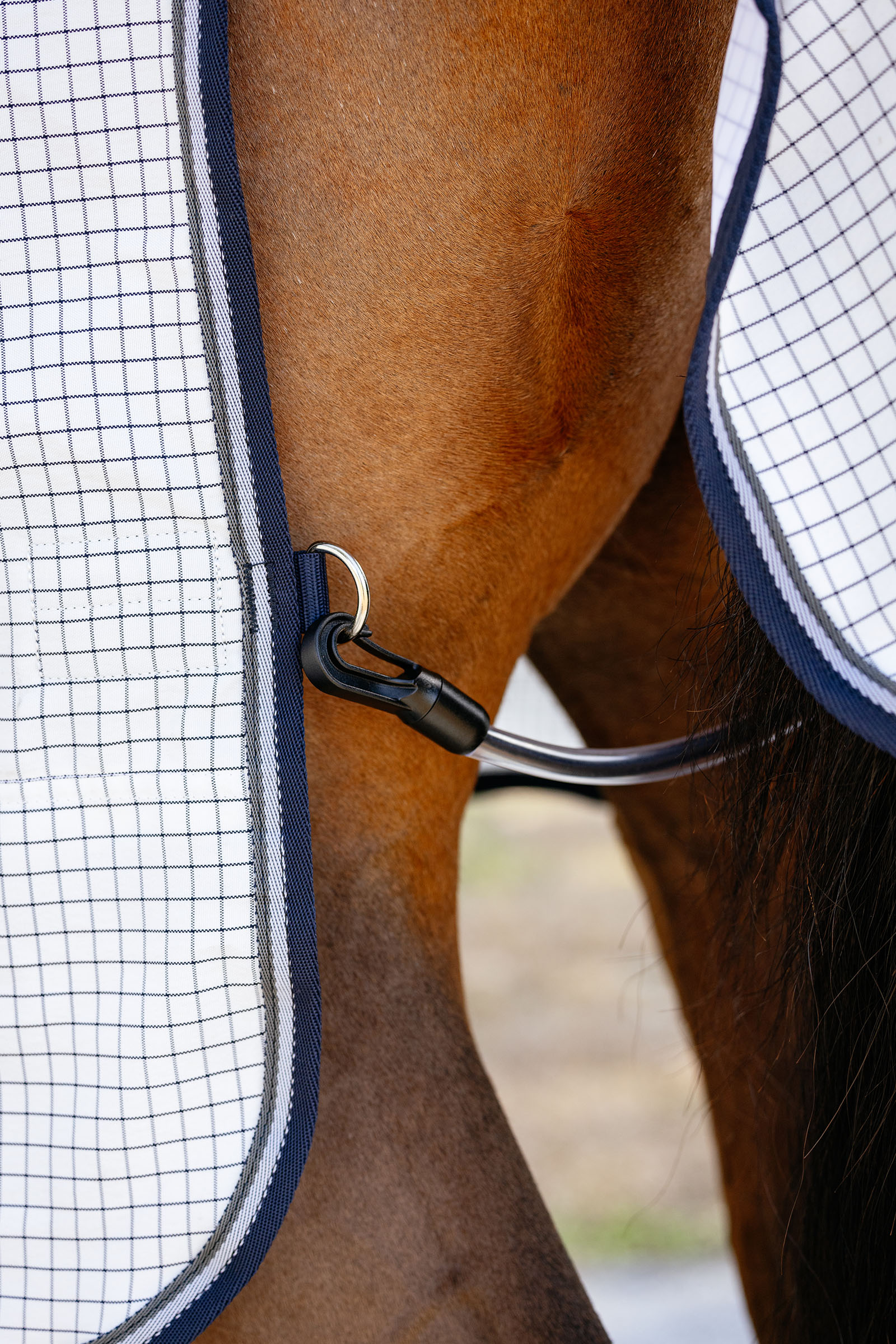 LeMieux Arika 450D derka padokowa z odpinanym kapturkiem, 0g