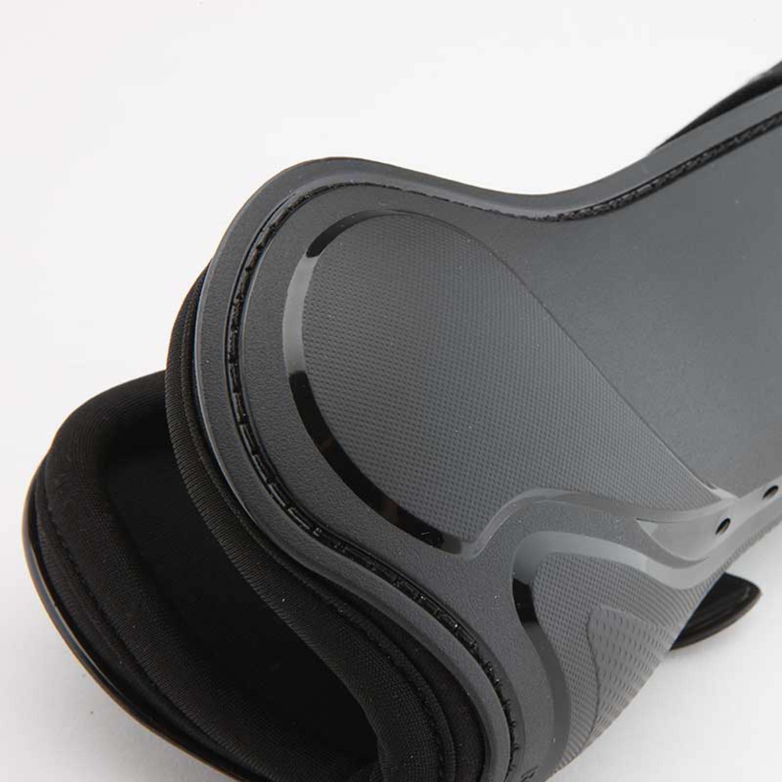 Konkurencja w Kavalkade Tendon Boots