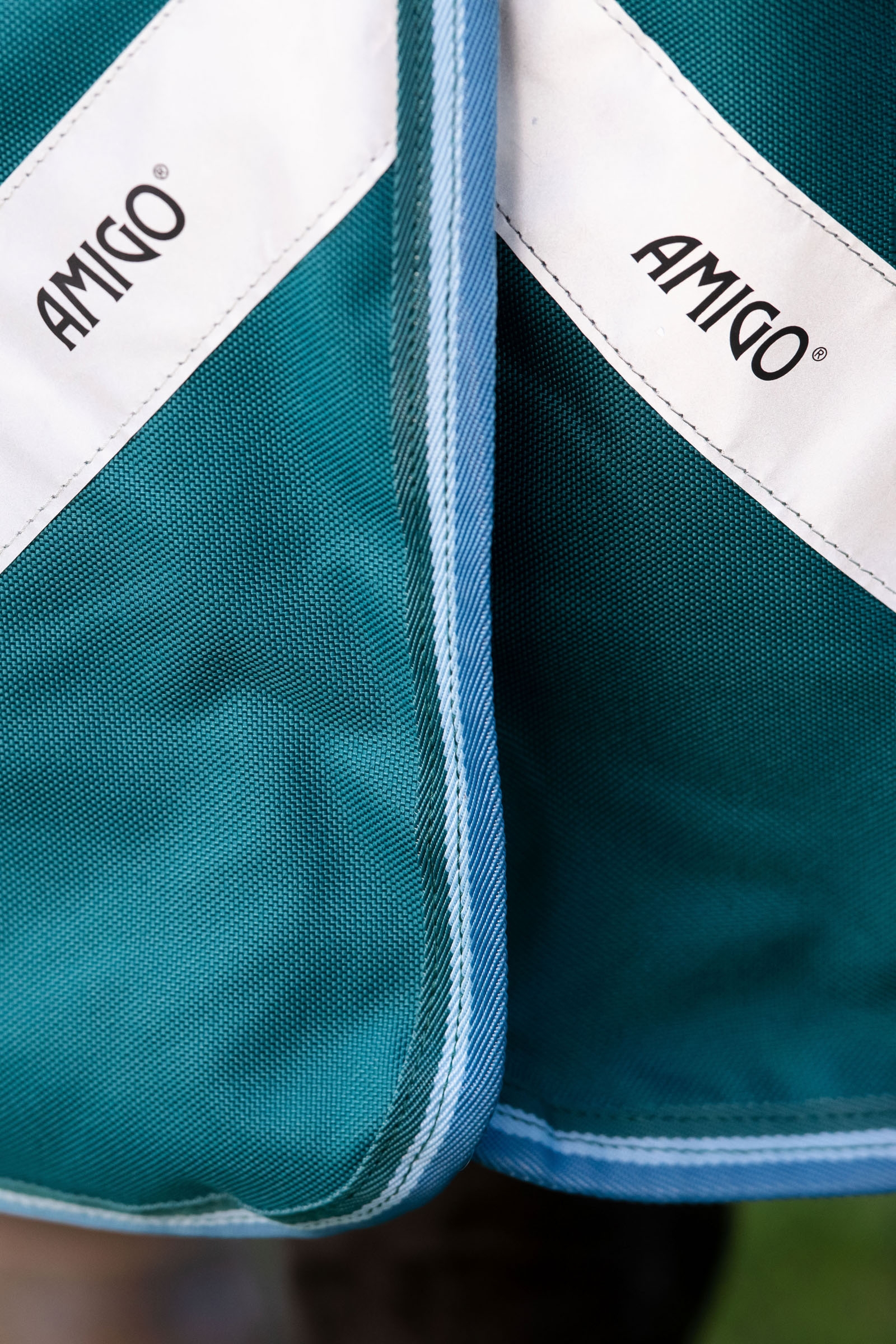 Horseware Amigo Bravo 12 Plus derka padokowa z odpinanym szyją, 400g