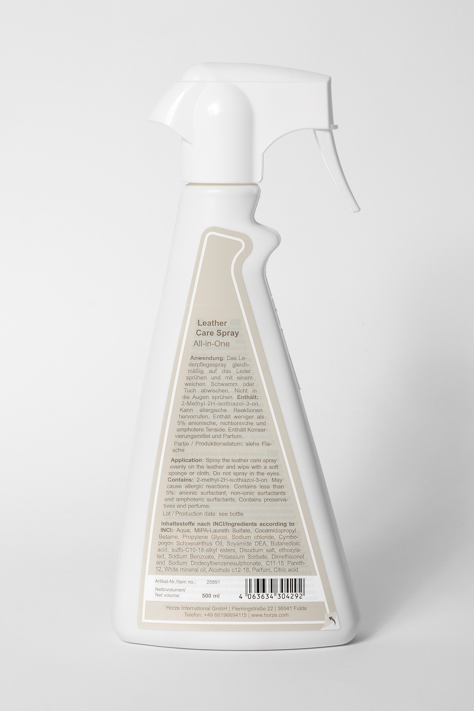 Horze All-In-One Leather Care Spray, uniwersalny preparat do pielęgnacji wyrob&oacute;w sk&oacute;rzanych, 500 ml