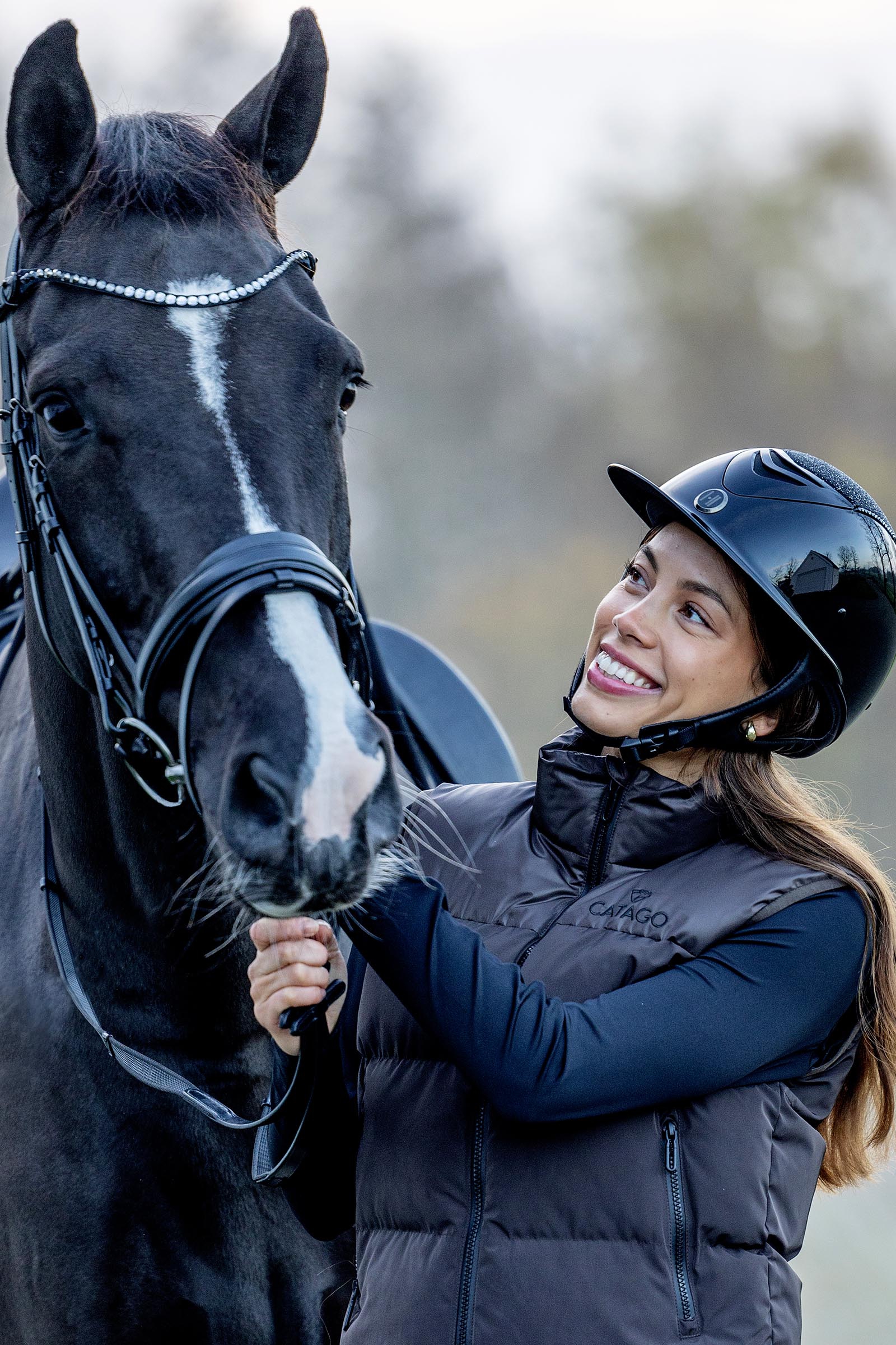 OneK Avance Glossy Glitter Kask jeździecki