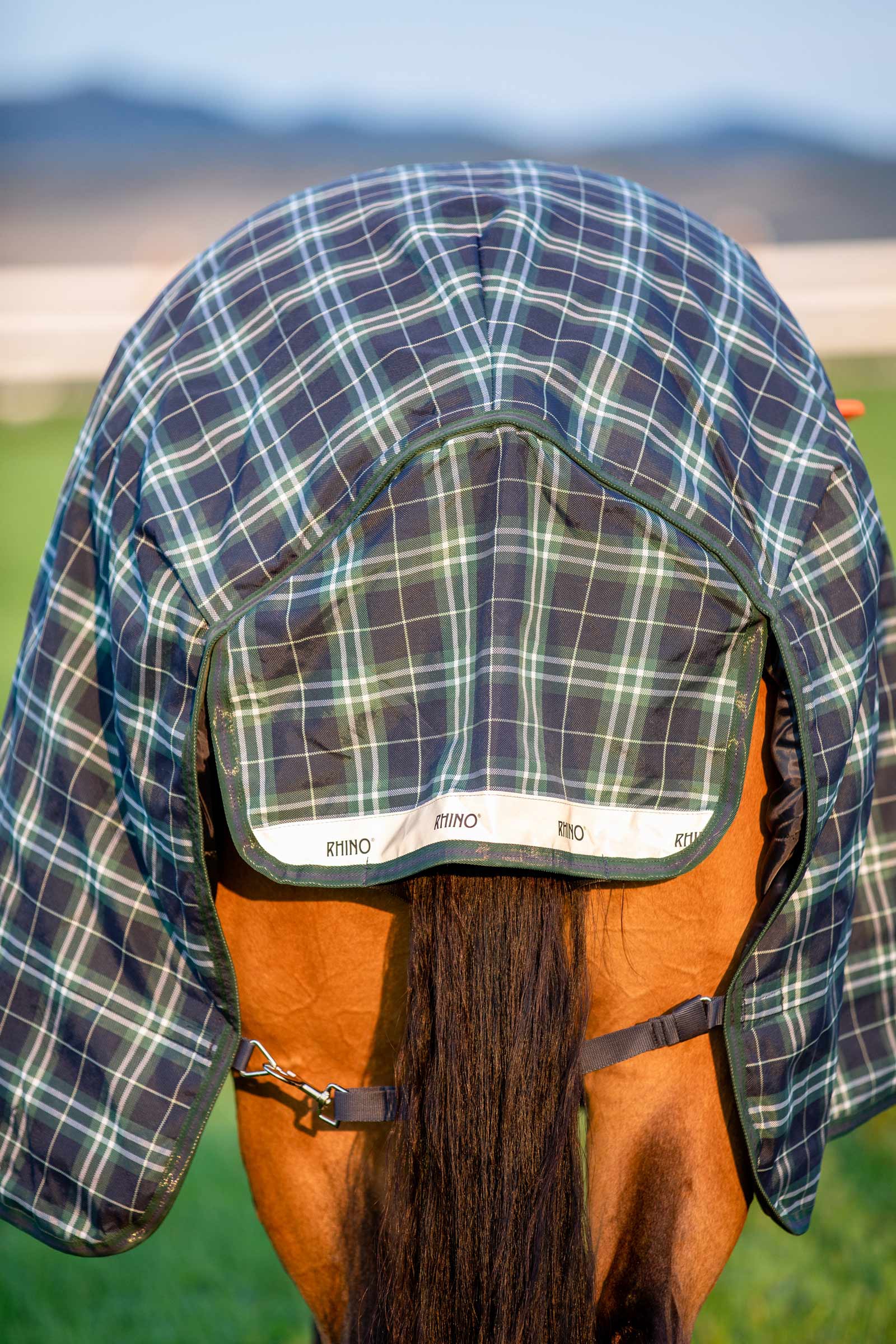 Horseware Rhino Wug Vari-Layer Derka padokowa z wysokim szyjem, 250g