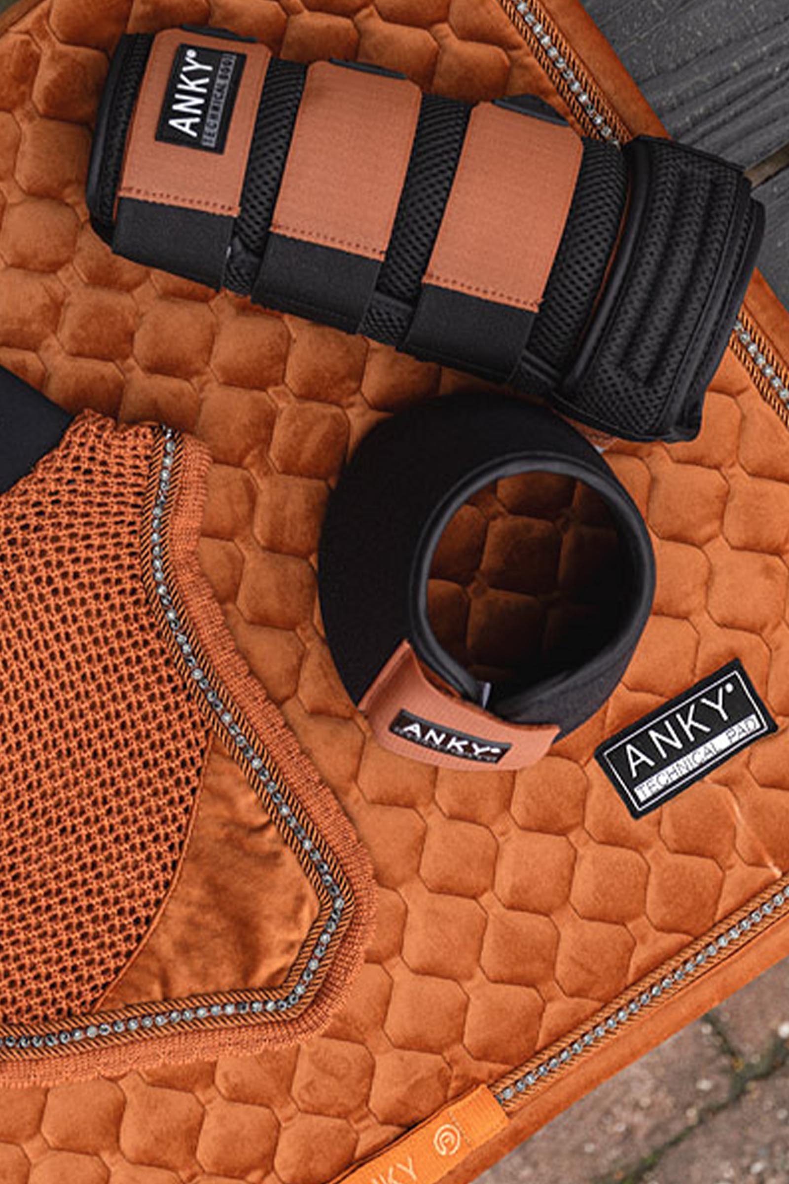 ANKY Velvet Stones Czaprak Ujeżdżeniowy