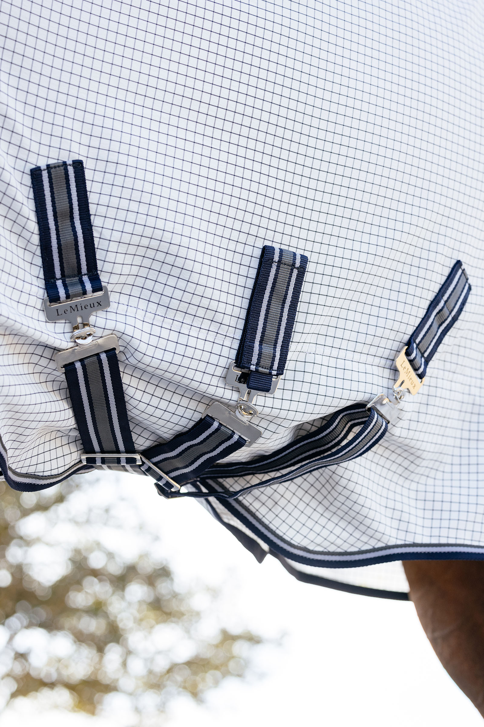 LeMieux Arika 450D derka padokowa z odpinanym kapturkiem, 0g